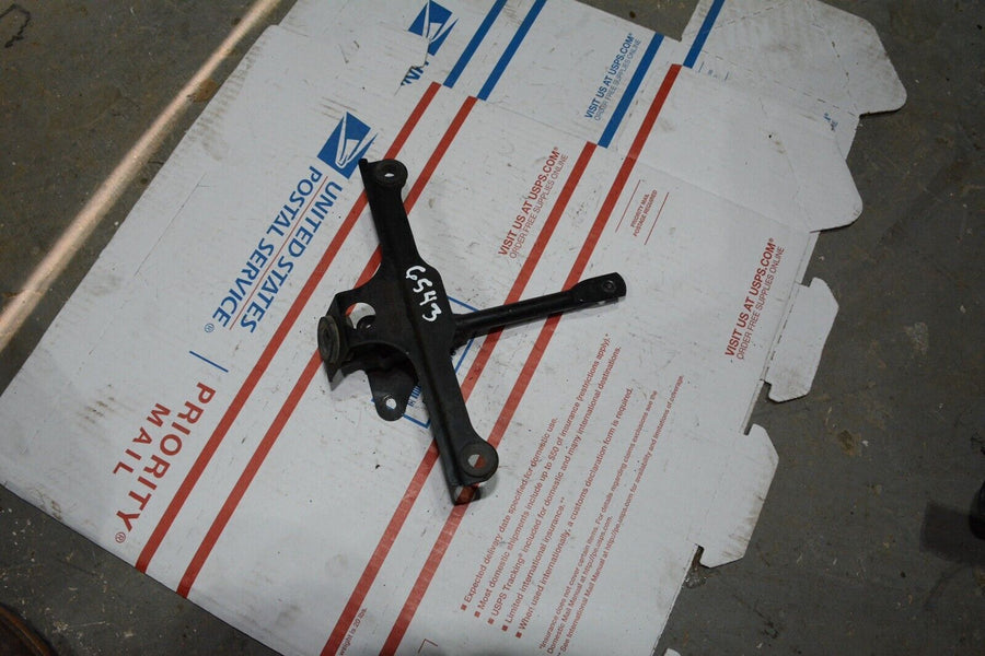 Radiator Support / Oil Cooler Mounting Bracket 93-05 ZX600E Ninja 600 ZX6 ZX6E 