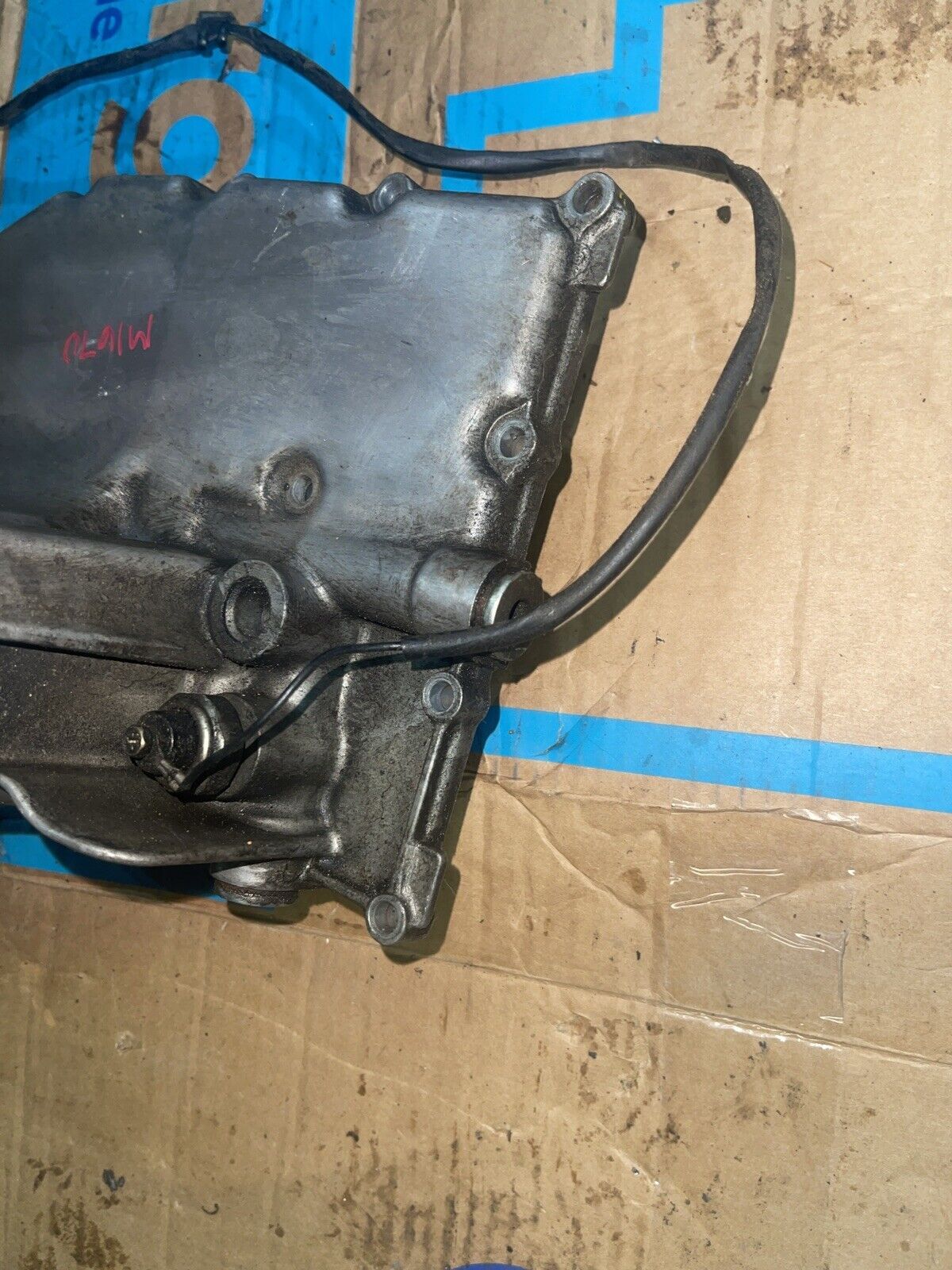 Suzuki GSXR600 GSXR 600 GSX 1993 engine motor oil sump pan