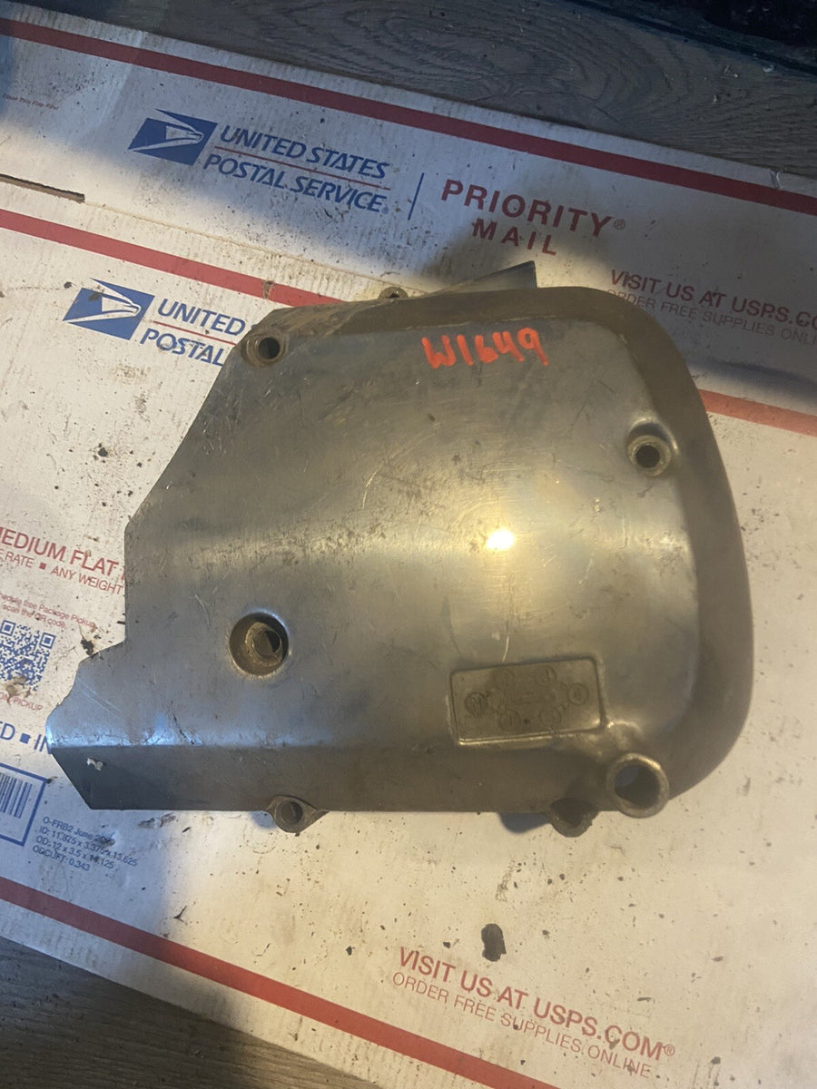 SUZUKI 1978 GS1000 LEFT ENGINE/MOTOR SPROCKET COVER