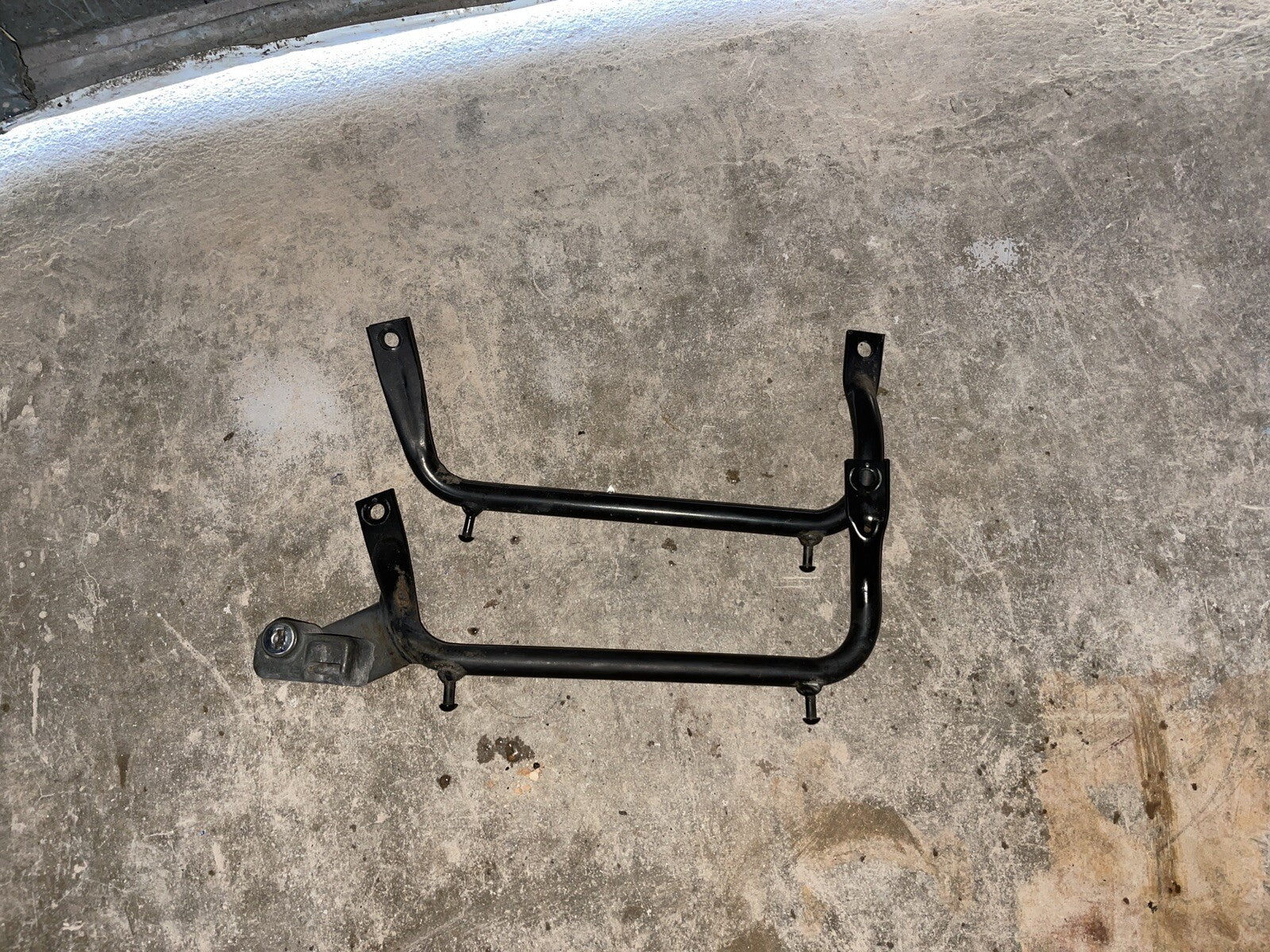 98-06 Suzuki Katana Gsx 600 750 F Rear Back Sub Frame Fairing Bracket Mount Bar