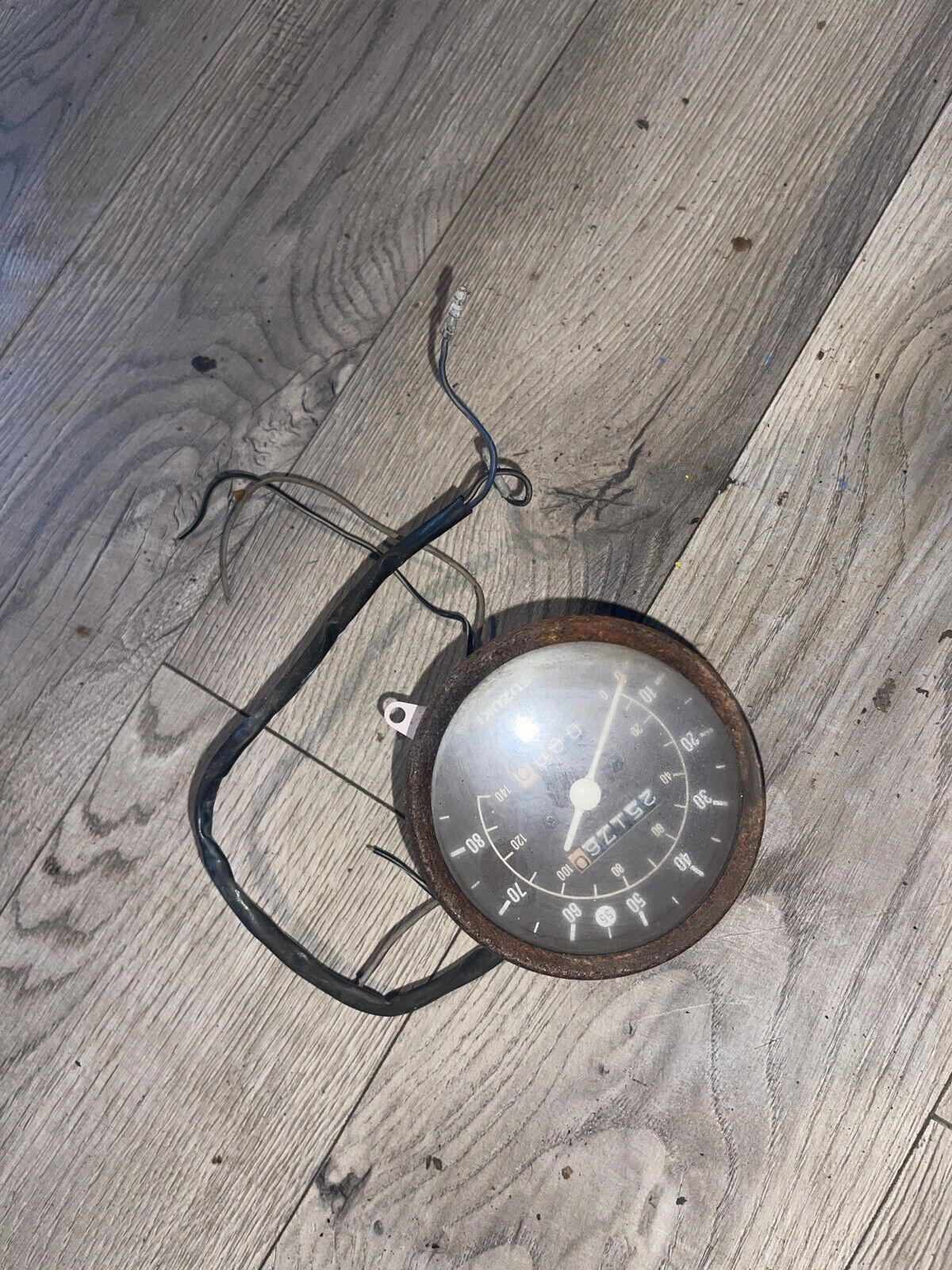 80 Suzuki gs 850 speedometer 
