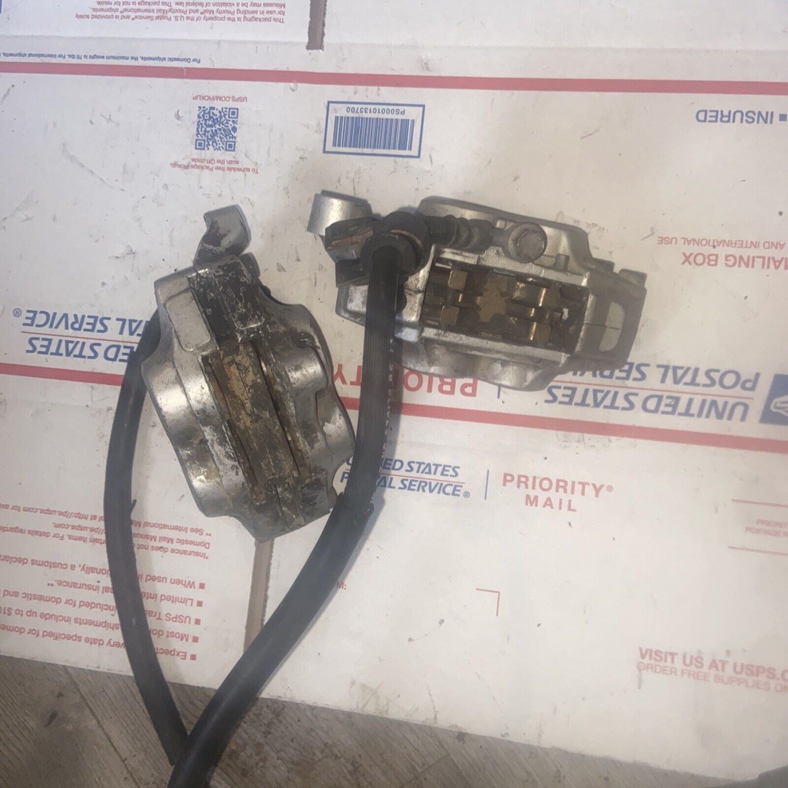 1994 YAMAHA FZR600 BRAKE CALIPER SET