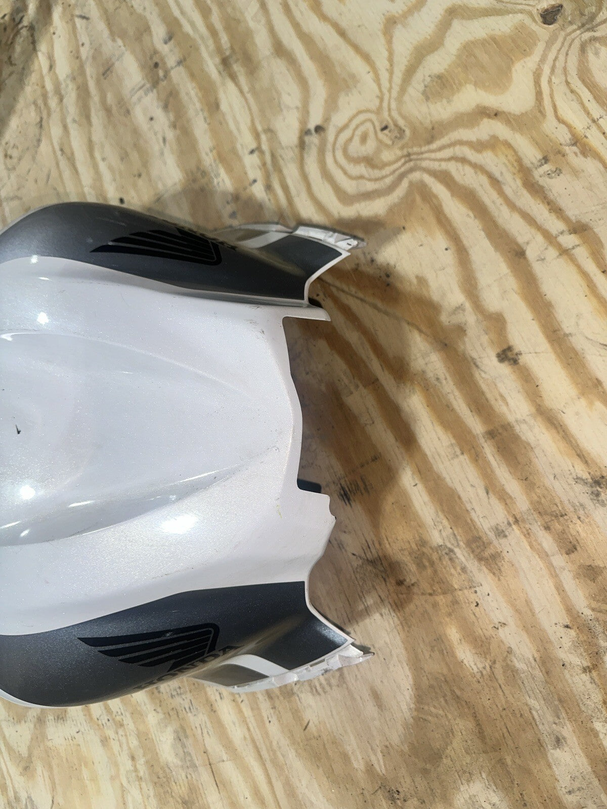07 Honda CBR 600RR CBR 600 RR Gas Tank Cover Fairing