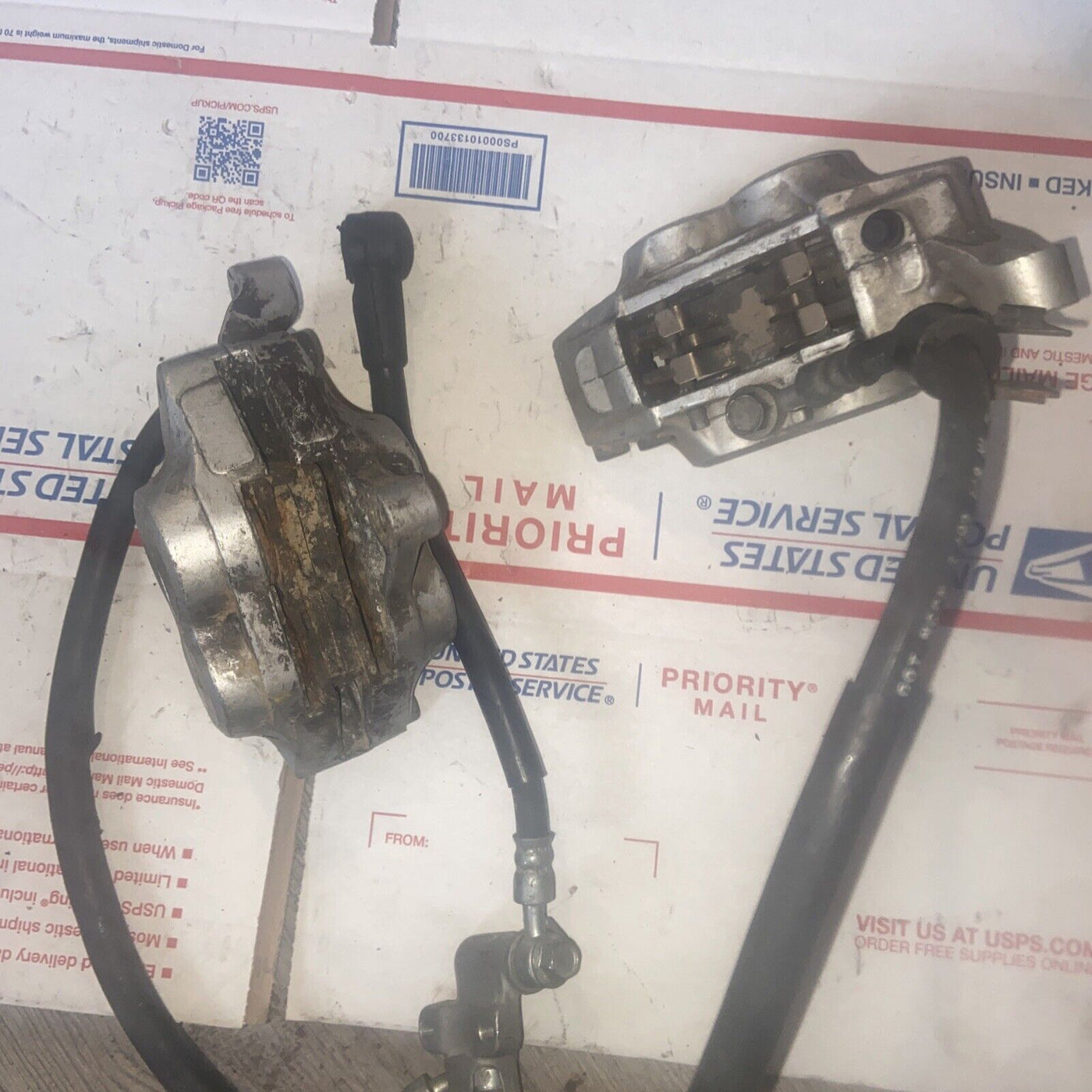 1994 YAMAHA FZR600 BRAKE CALIPER SET