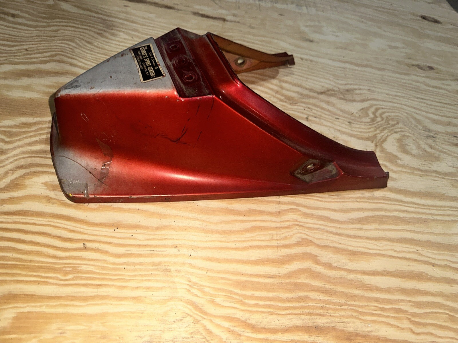 '82 83 XS400R SECA XS 400 REAR TAIL FAIRING COWL PLASTIC COMPARTMENT 1982 YAMAHA