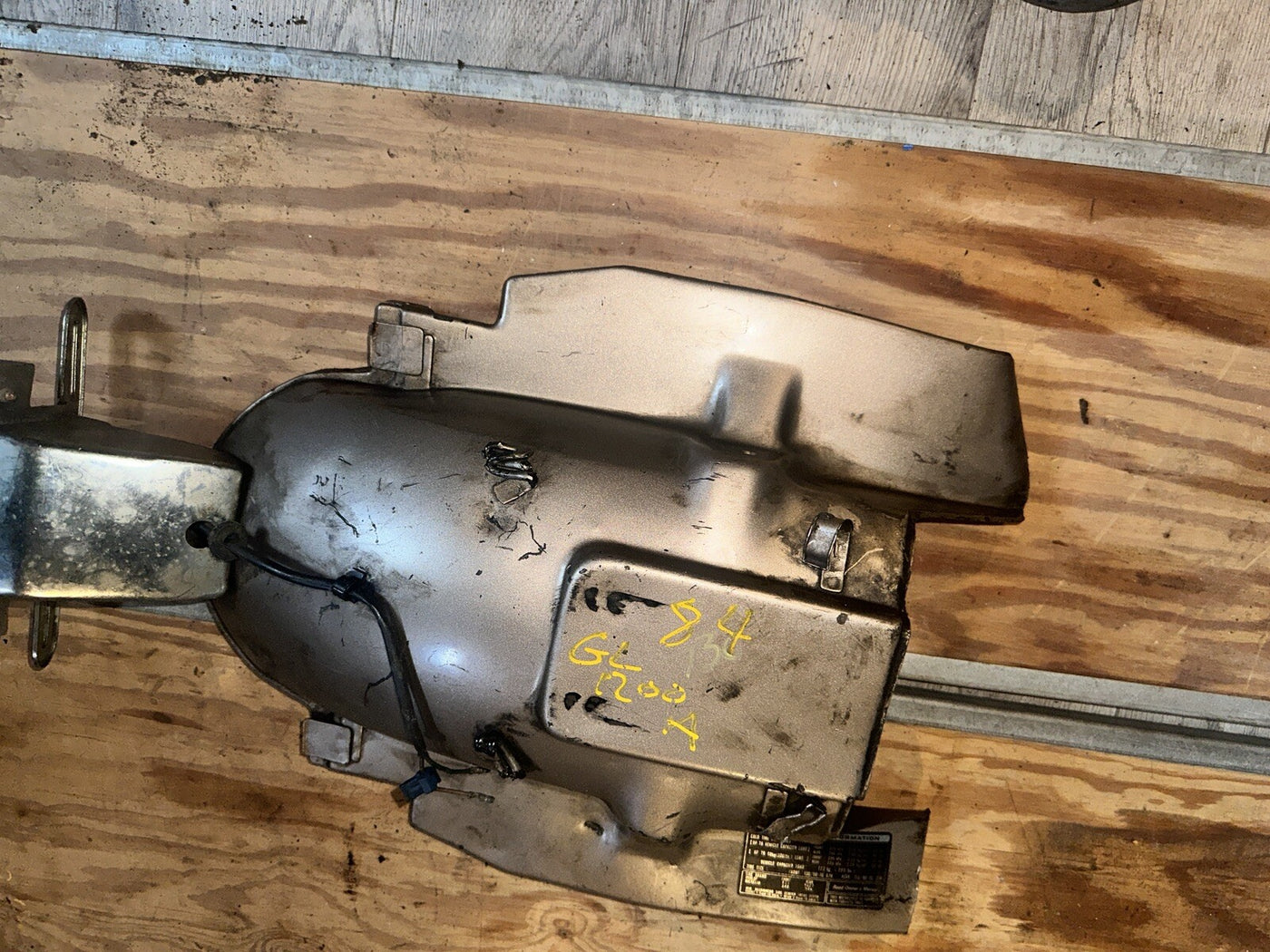 84 85 Honda GL1200 Goldwing Aspencade Rear Fender Inner Heat Shield Cover Panel