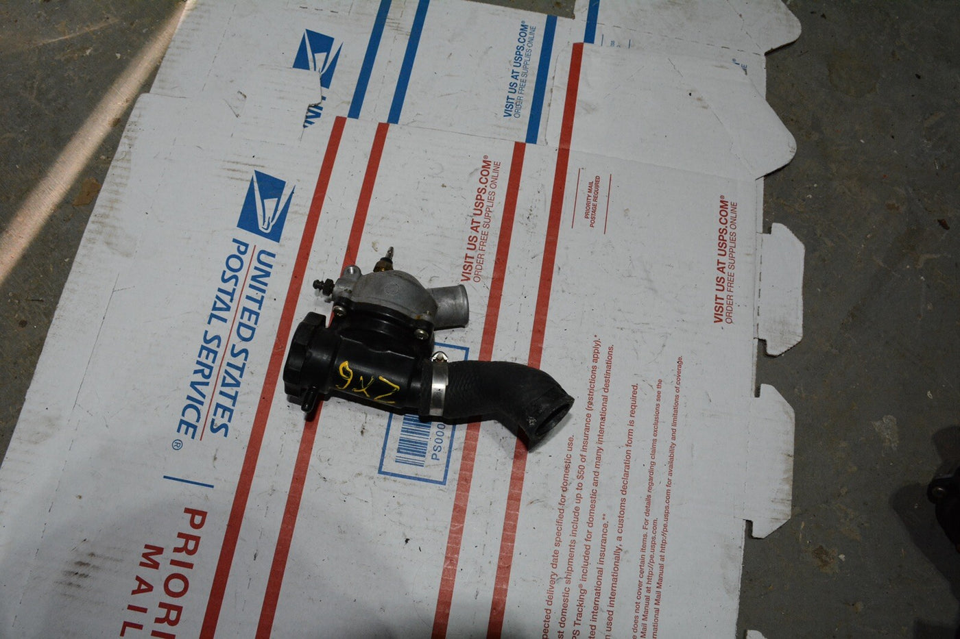 92 Kawasaki ZX6 ZX 6 600 ZX600 D Ninja Thermostat Housing