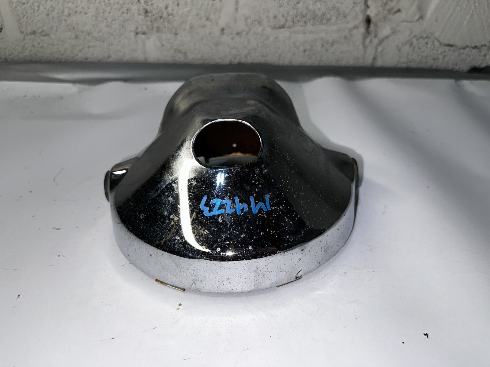 1980 YAMAHA XS1100  XS 1100 Headlight W Bucket YHA-146 OEM | A101