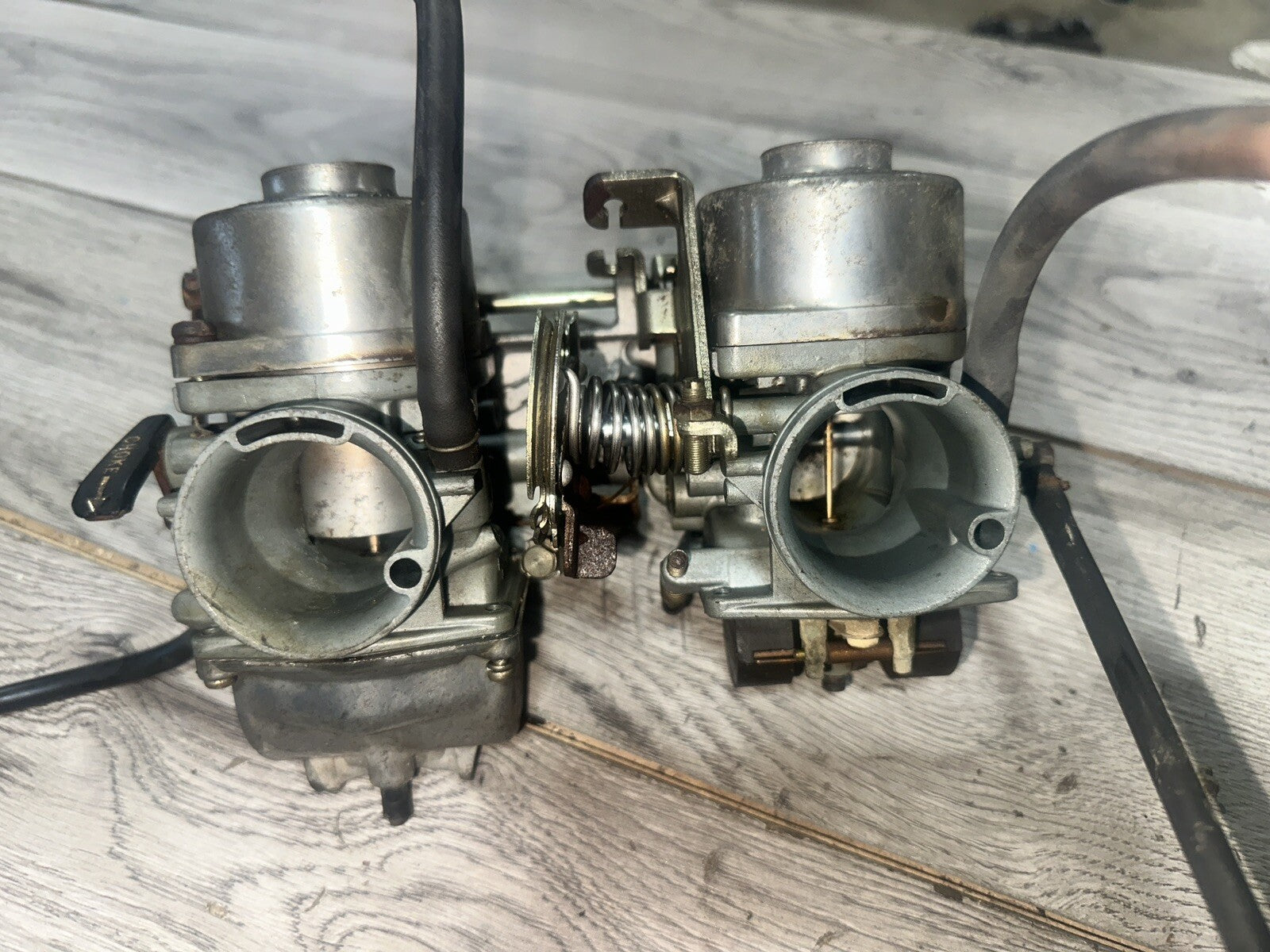 1976 Kawasaki KZ400 Keihin carburetor carbs Needs Rebuilding MISSING SPRINGS