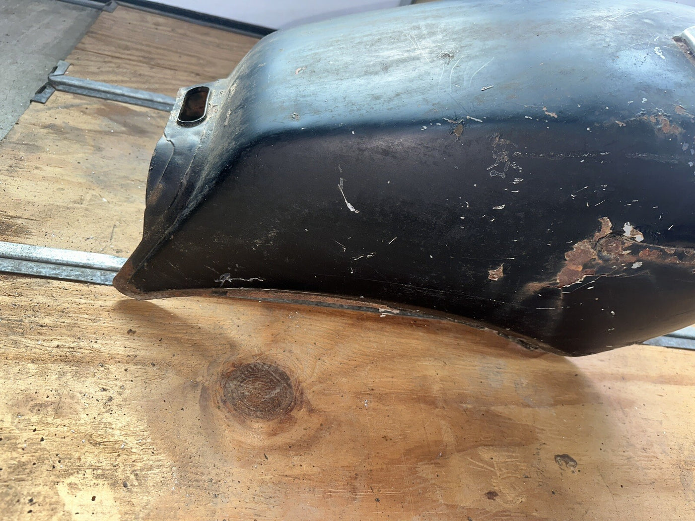 1982 Yamaha XV920 Virago Gas Tank Fuel Cell Petrol Reservoir OEM