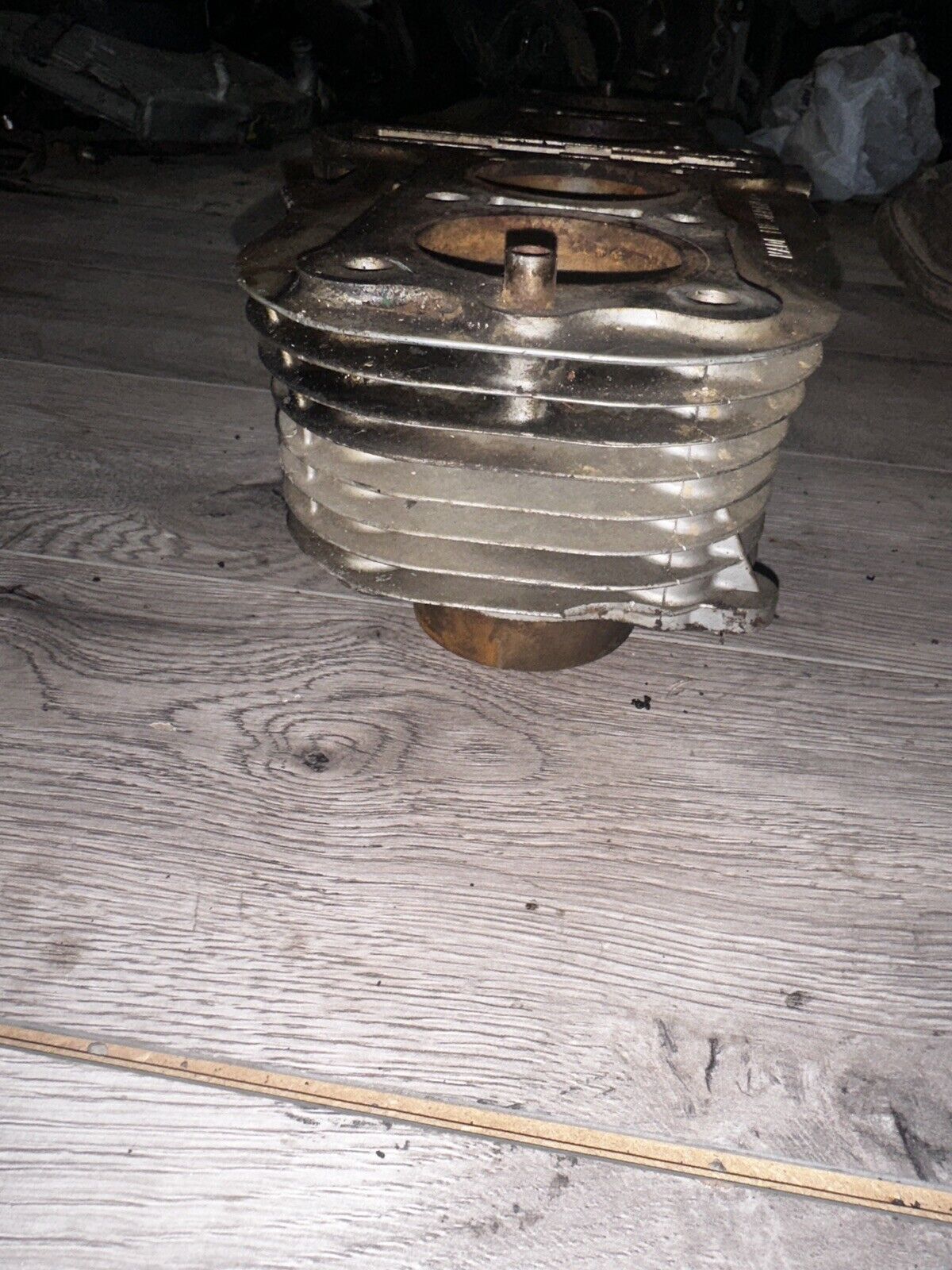 2002 Yamaha YZF R6 R6R OEM Rear Right RH Foot Peg Rest Bracket Hanger