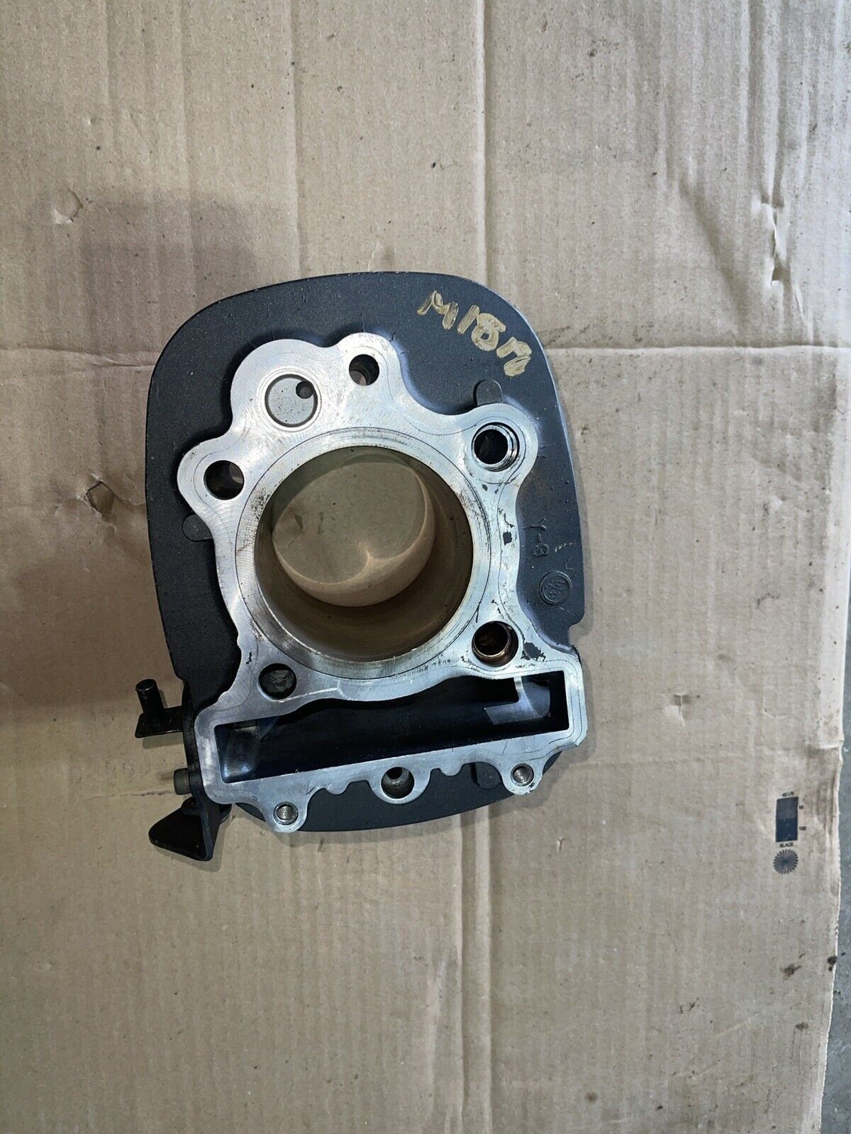2004-08 Yamaha XVS650 Vstar Forward Engine Cylinder Head Cylinder Jug
