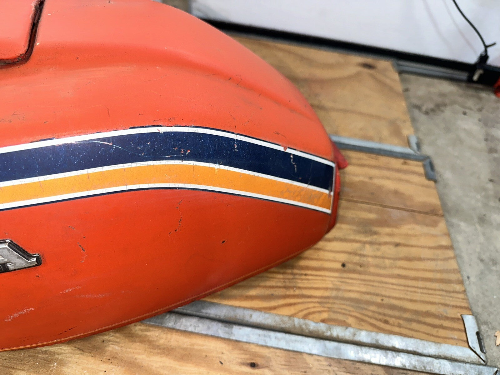 Honda Cb400t Cb 400 Hawk  Gas Fuel Petrol Tank