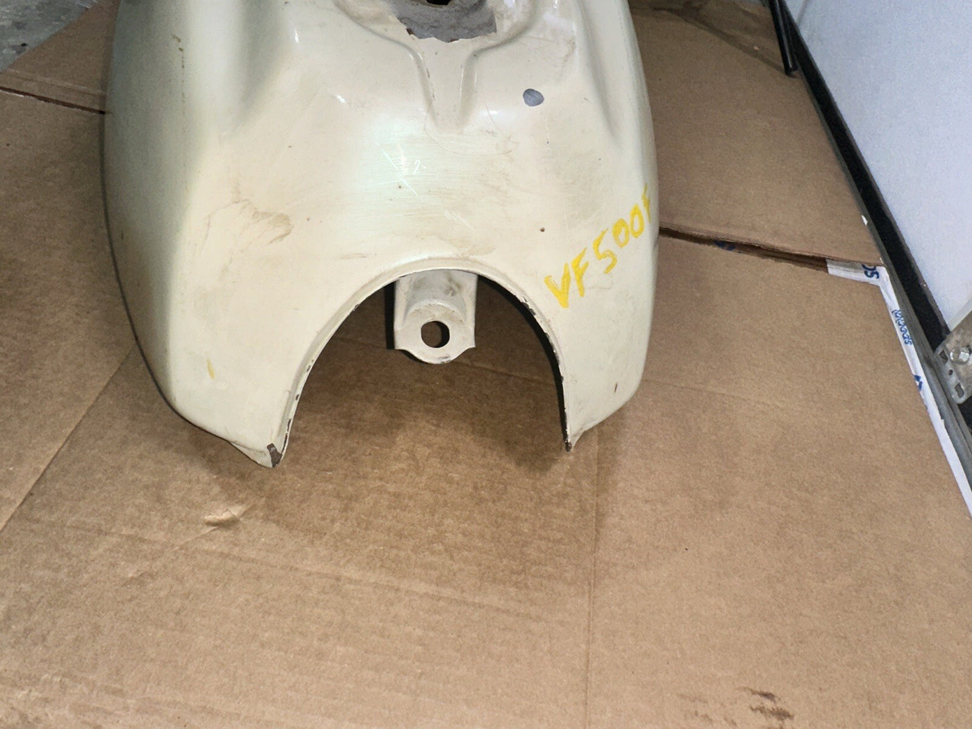 1984 85 HONDA VF500F VF 500 F INTERCEPTOR FUEL GAS PETRO TANK OEM 175A1-MF2-670