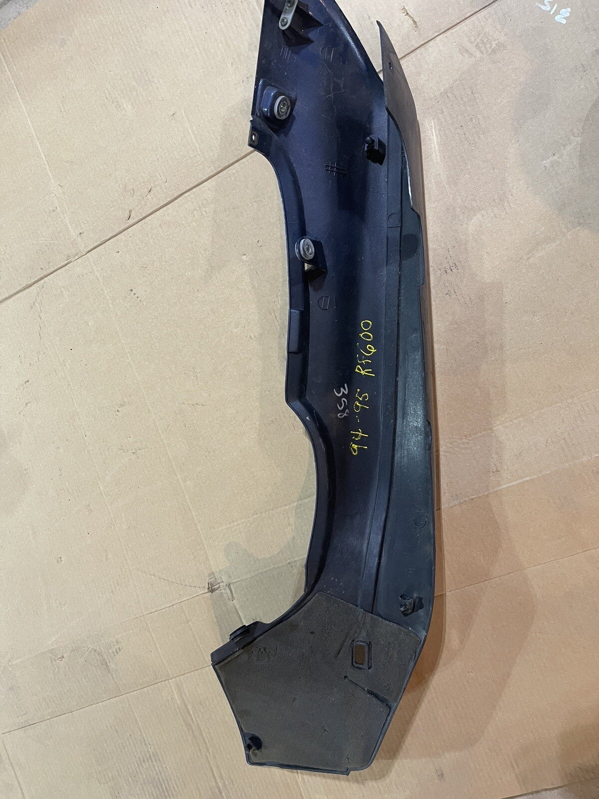 SUZUKI 94 95 96 RF600R RF 600 R RIGHT REAR TAIL FAIRING PLASTIC COWL  PANEL OEM