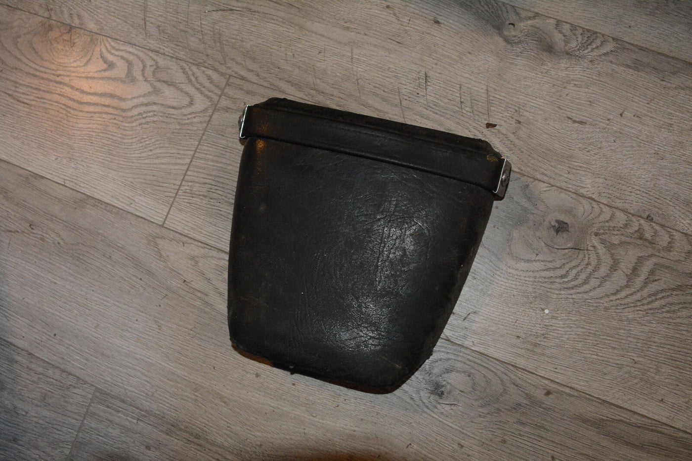 Yamaha FZ-600 Rear Seat 86-88 OEM
