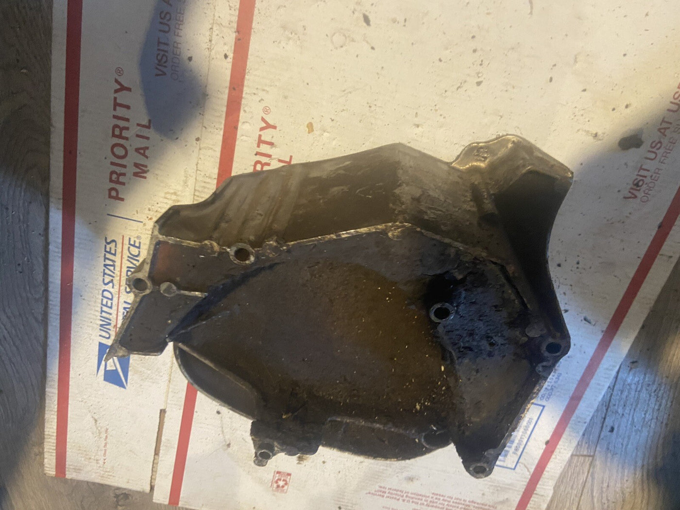 SUZUKI 1978 GS1000 LEFT ENGINE/MOTOR SPROCKET COVER