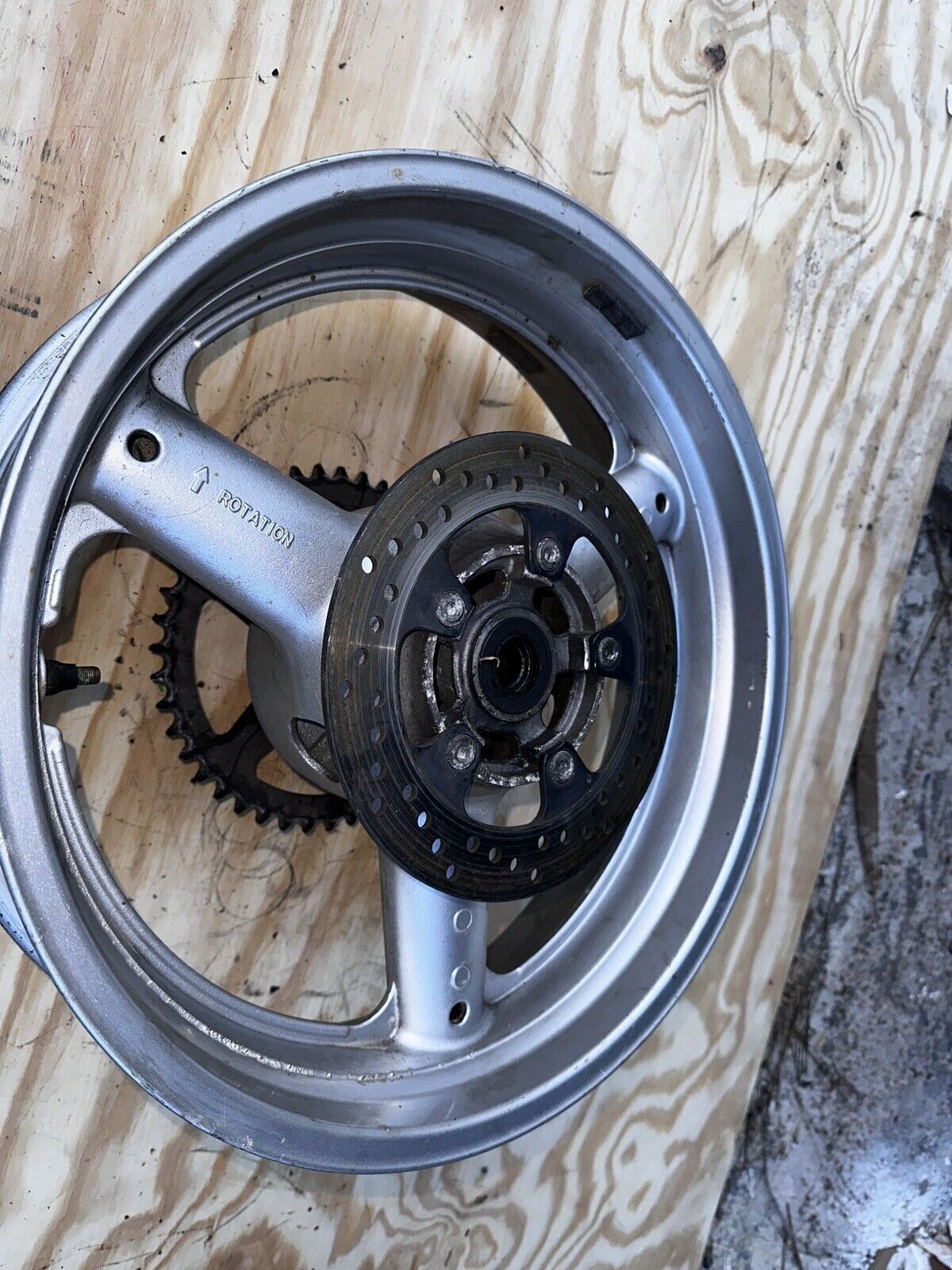 2003 - 2009 SUZUKI SV650 REAR WHEEL RIM 17x4.5
