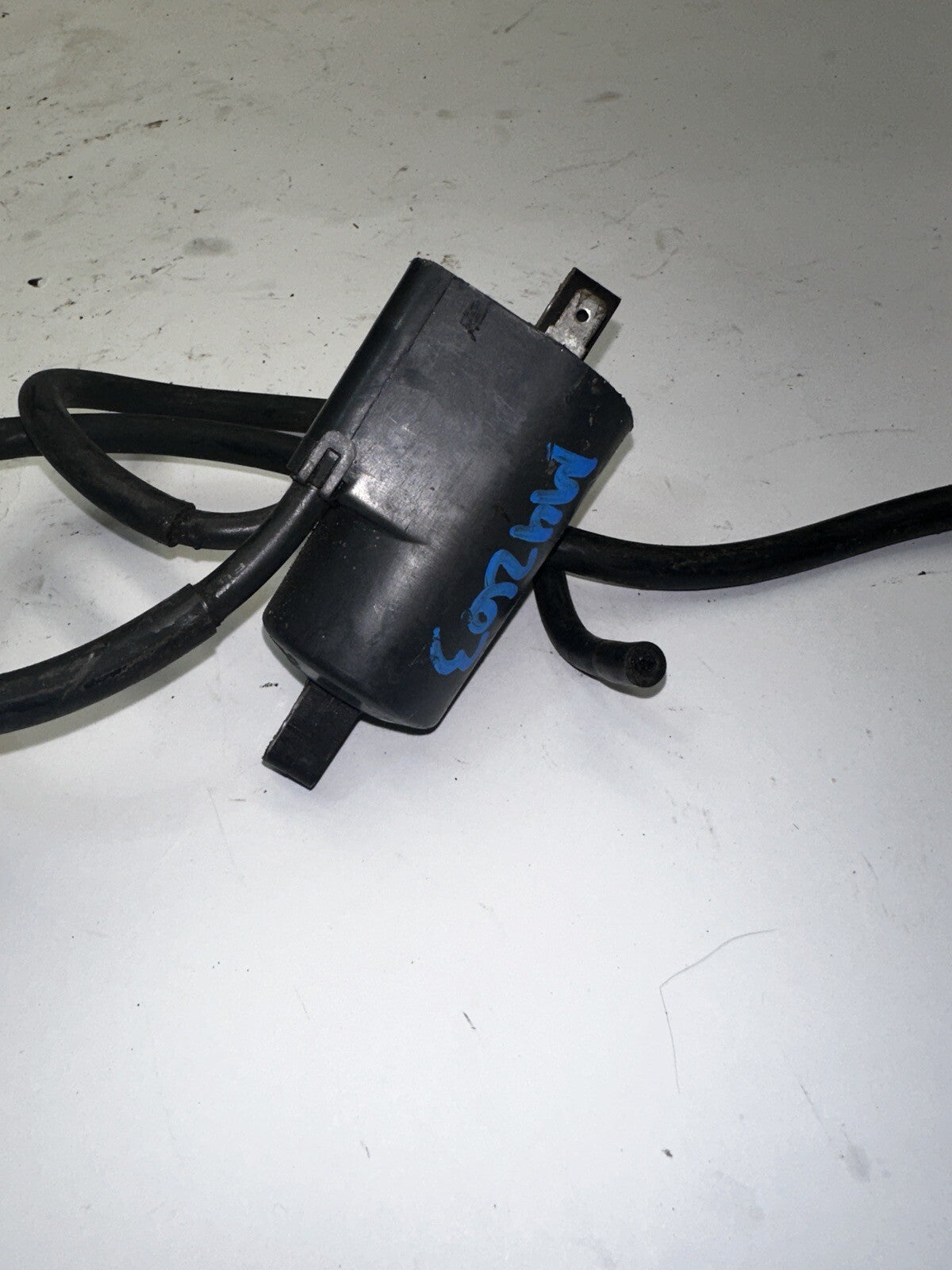 02 Suzuki Katana GSX 600 750 Ignition Coil Plug 129700-2181