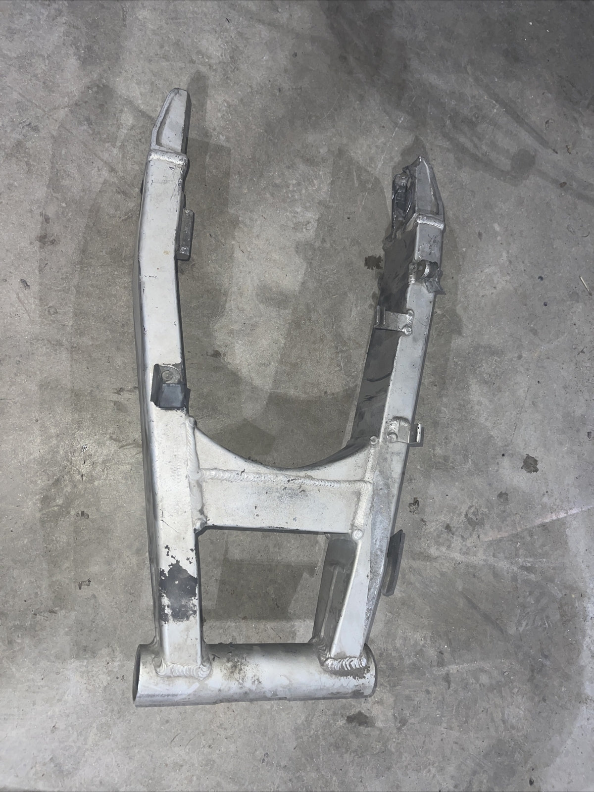 Kawasaki Ninja ZX6R 98-02 Rear Swingarm Assembly OEM 33001-1548-TX / 33001-1579-