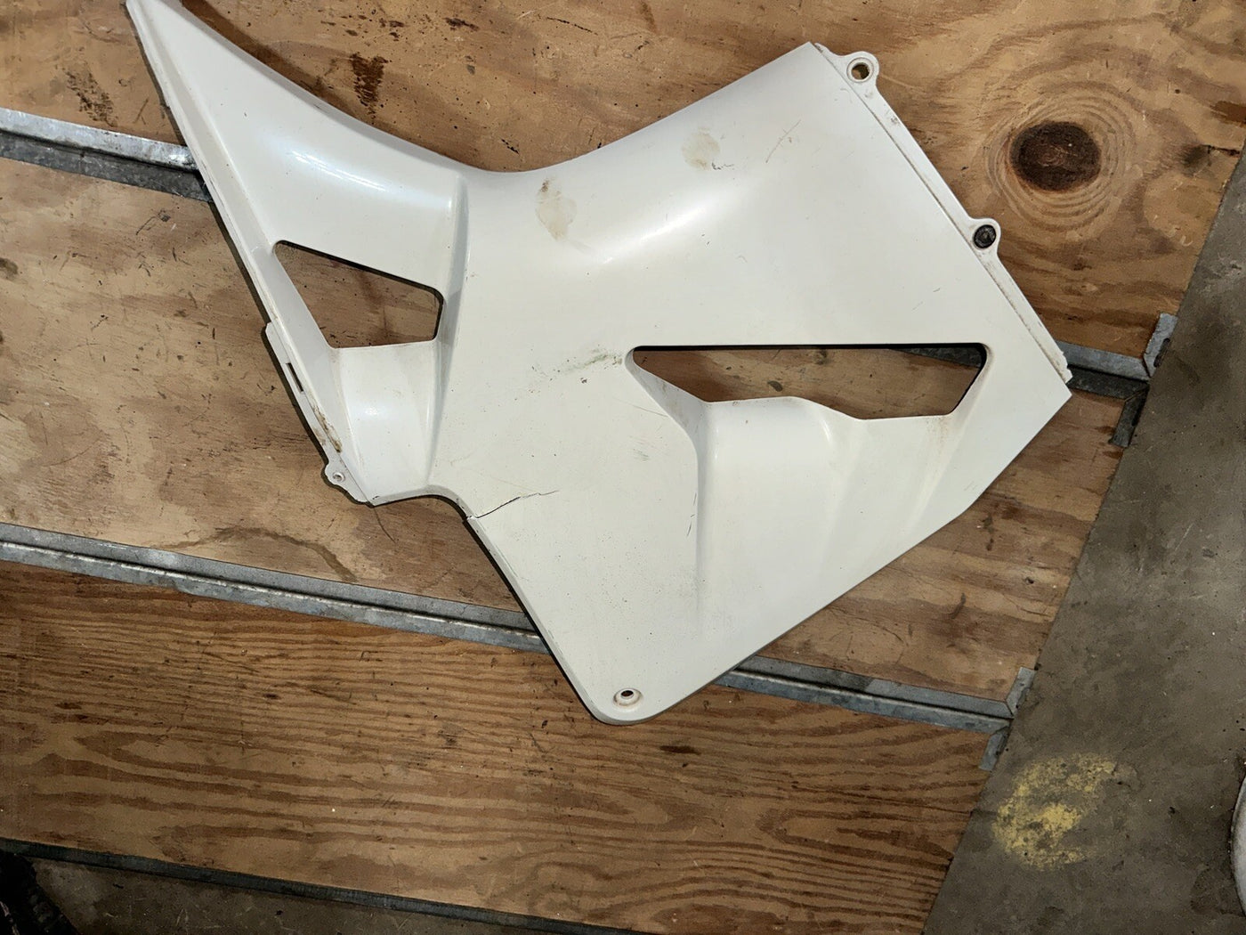 03-04 HONDA CBR600RR ZXMT LEFT MID UPPER SIDE FAIRING COWL PLASTIC