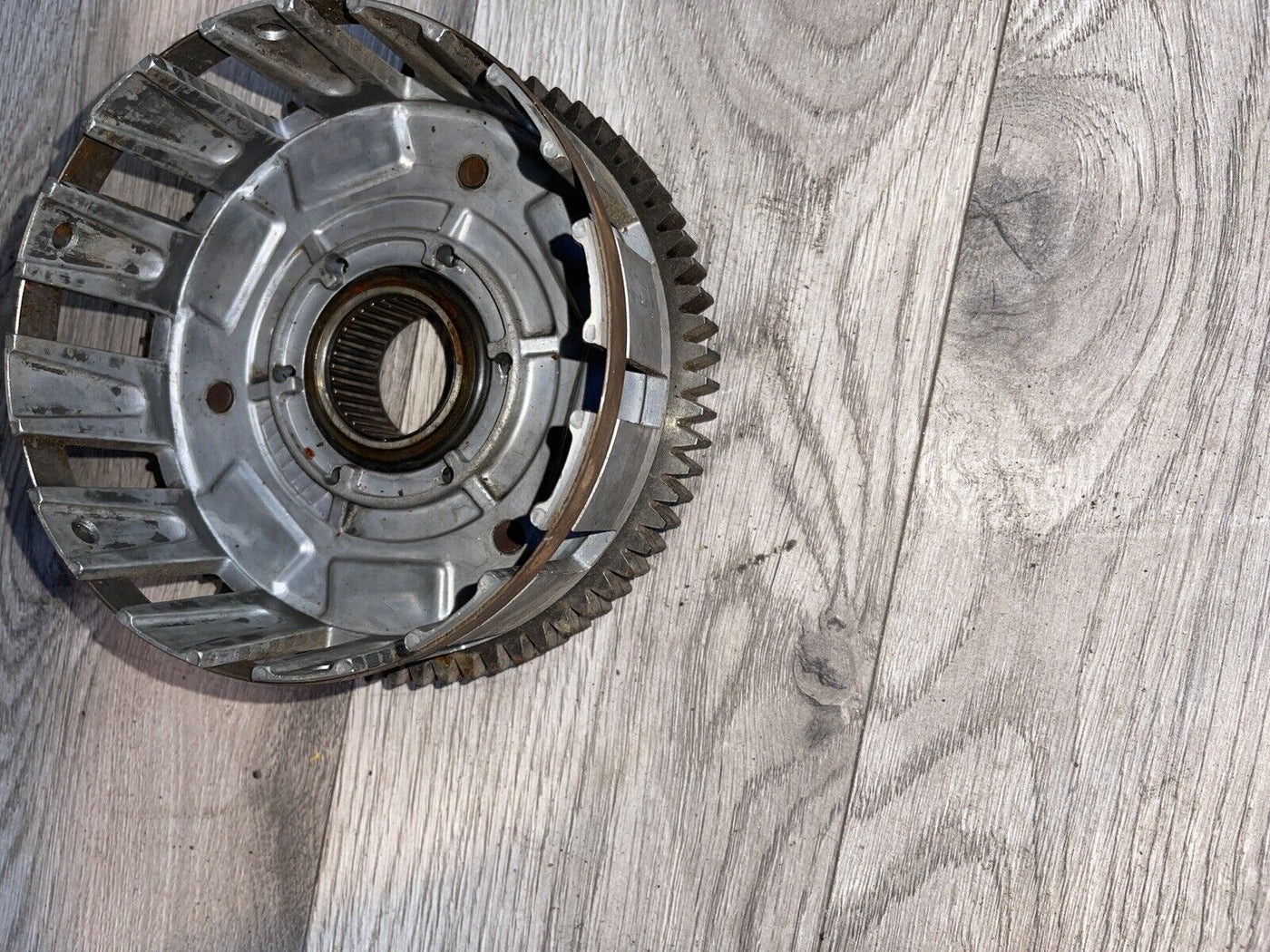 1981 HONDA CB650C  CLUTCH BASKET