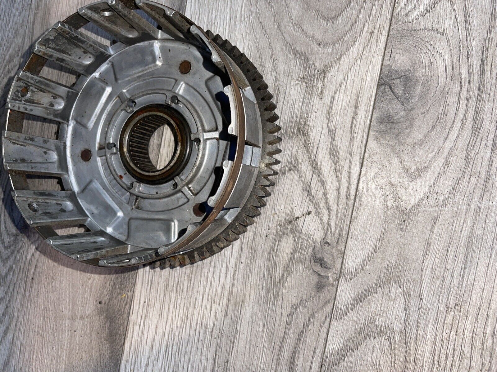 1981 HONDA CB650C  CLUTCH BASKET