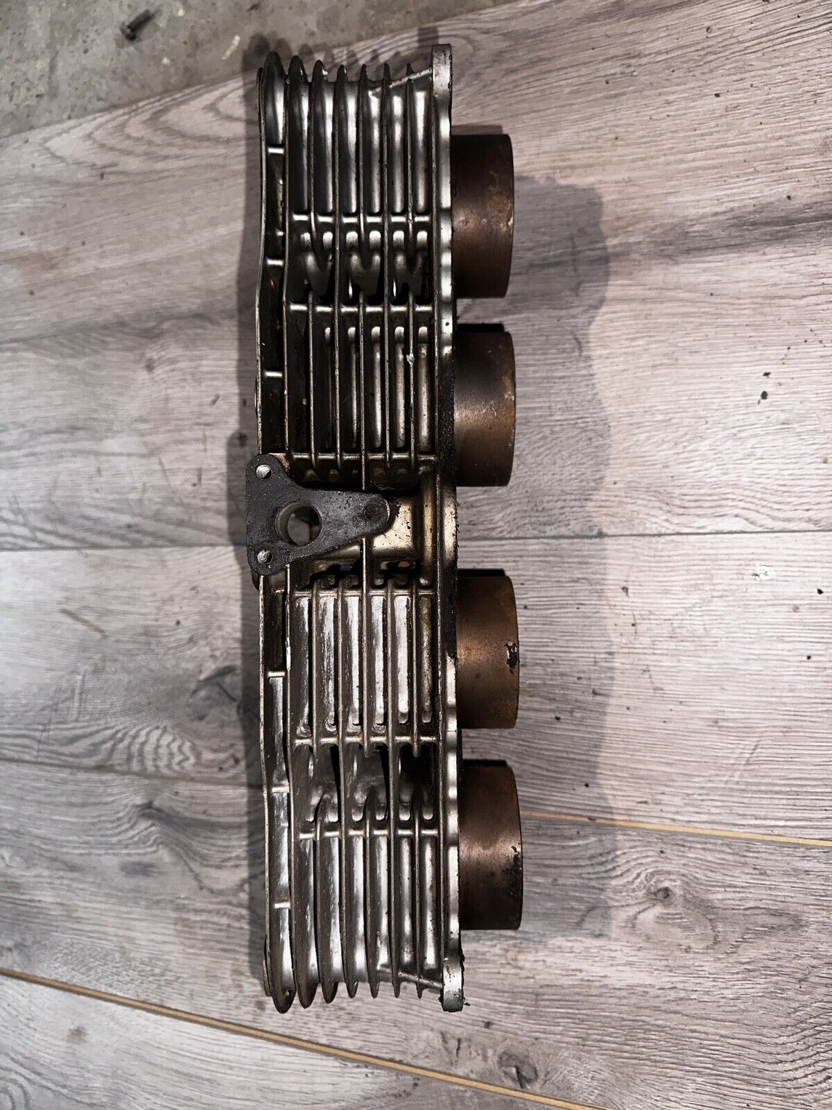 2002 Yamaha YZF R6 R6R OEM Rear Right RH Foot Peg Rest Bracket Hanger