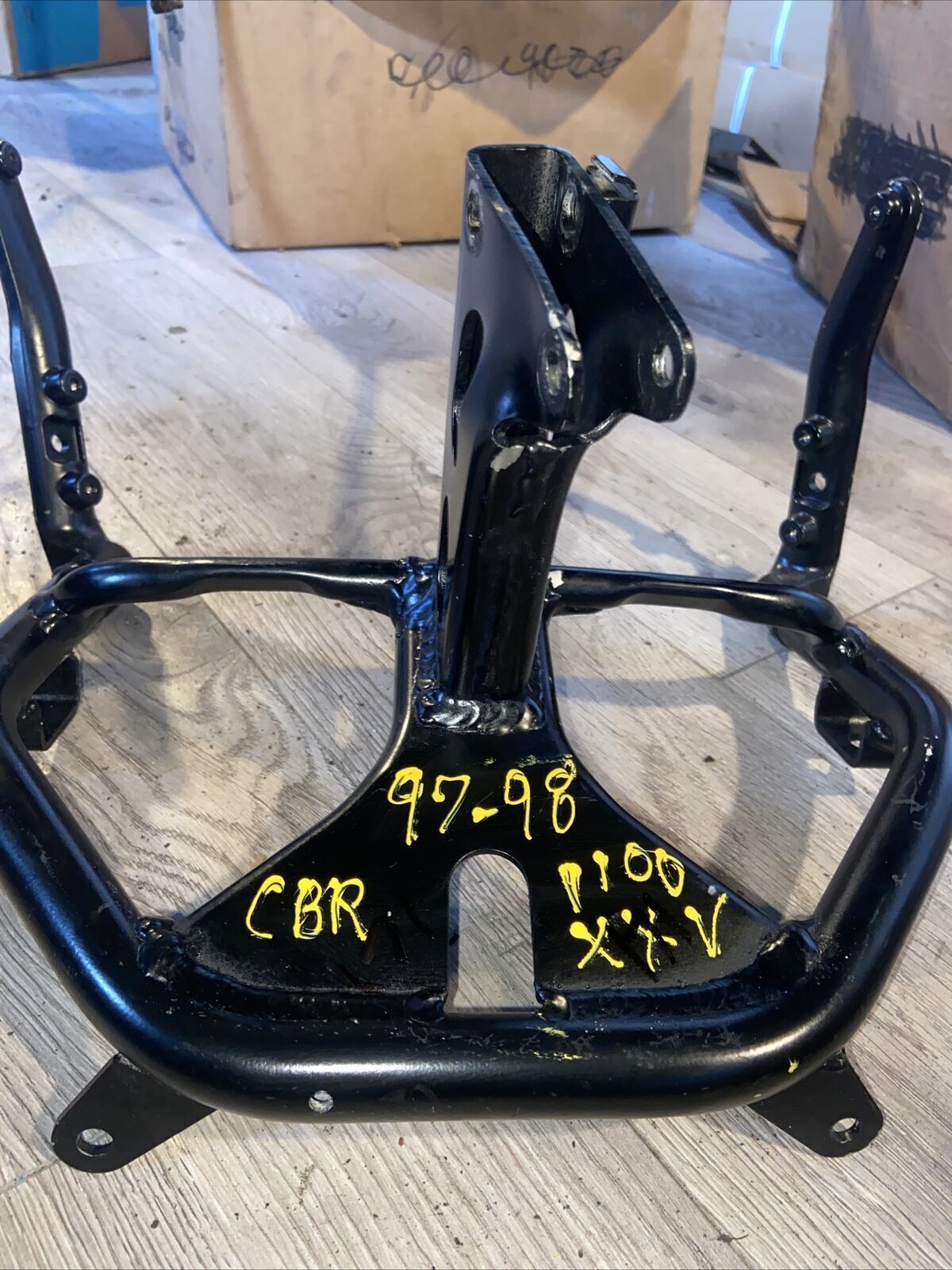 1997-1998 HONDA BLACKBIRD CBR1100XXV Upper Fairing Stay Bracket
