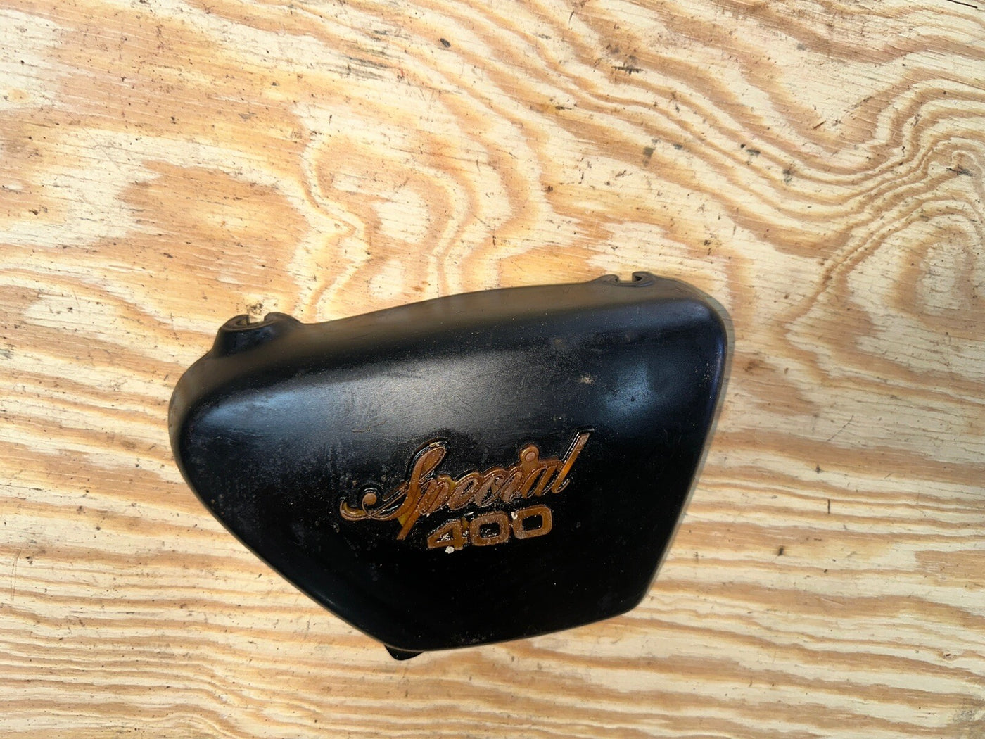 85-86 YAMAHA XS400 SPECIAL400 RIGHT SIDE COVER