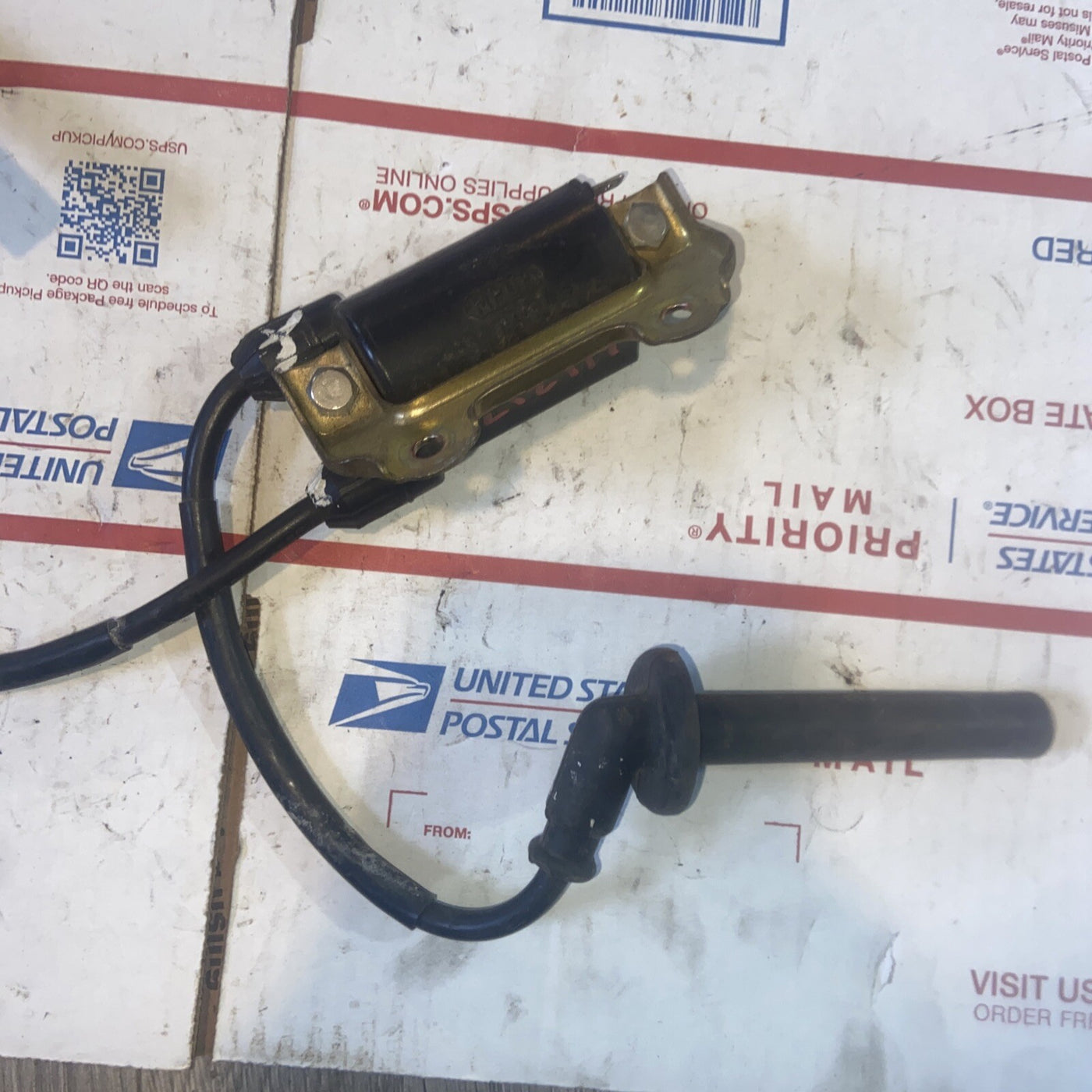 98-99 HONDA CBR900RR IGNITION COILS COIL SPARK PLUG CAPS