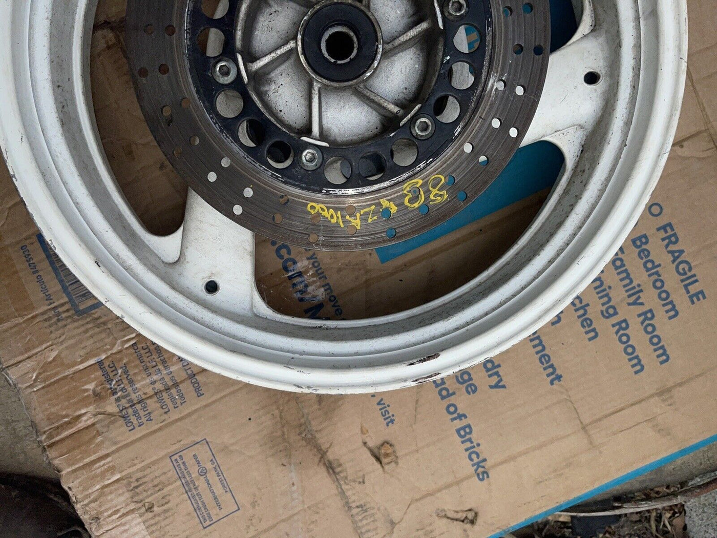 88 Yamaha fzr 1000 rear wheel Rim