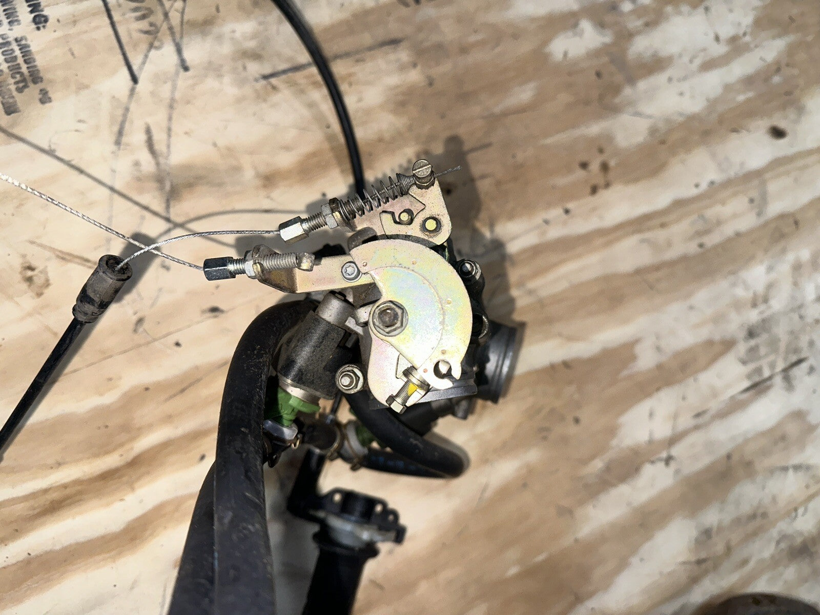 1999 99-01 Ducati 750SS OEM Throttle Bodies Intake Fuel Injectors Hoses