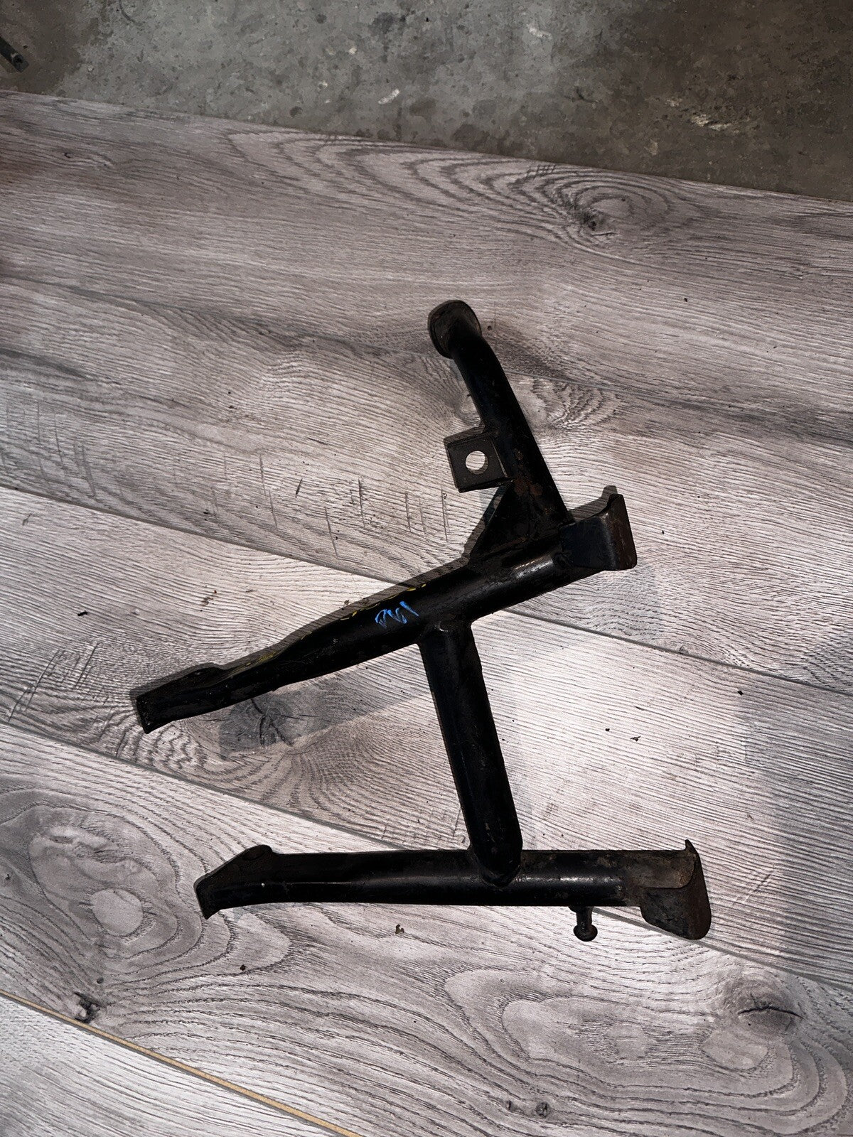 1988 Kawasaki ZX600 Ninja Center Stand  ZX 600  ZX6 ZX600C 