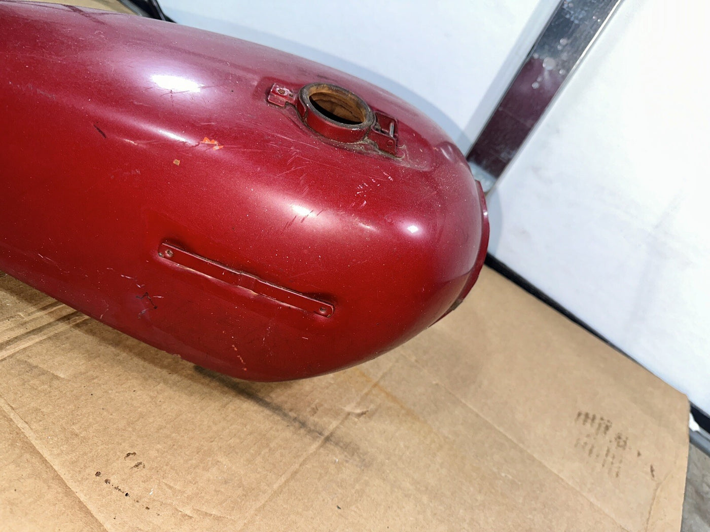 1978 Yamaha XS 650 Gas Fuel Tank 2F0-24110-00-01 1978