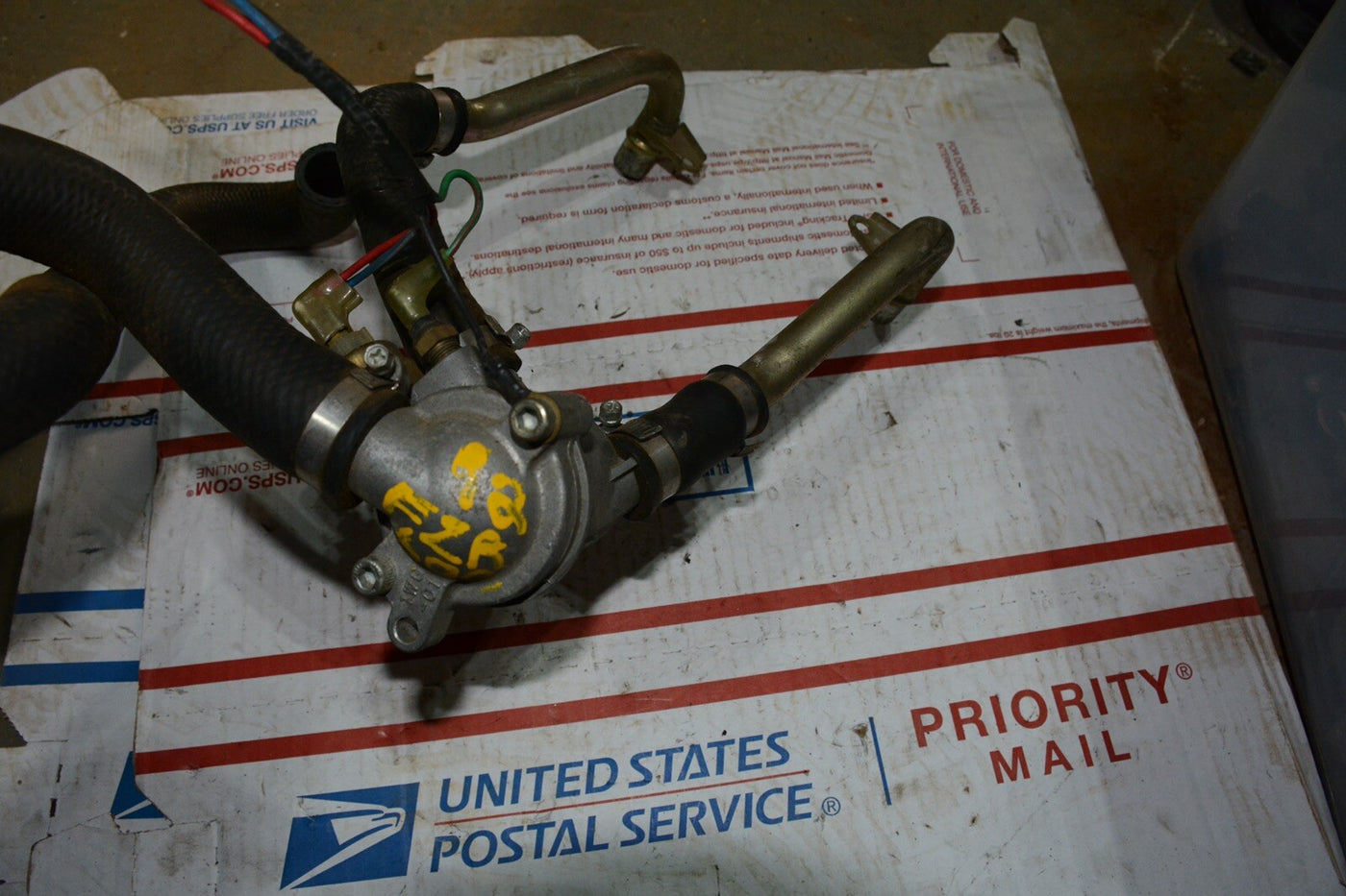 1992 Yamaha FZR600R FZR 600 Thermostat w Hoses