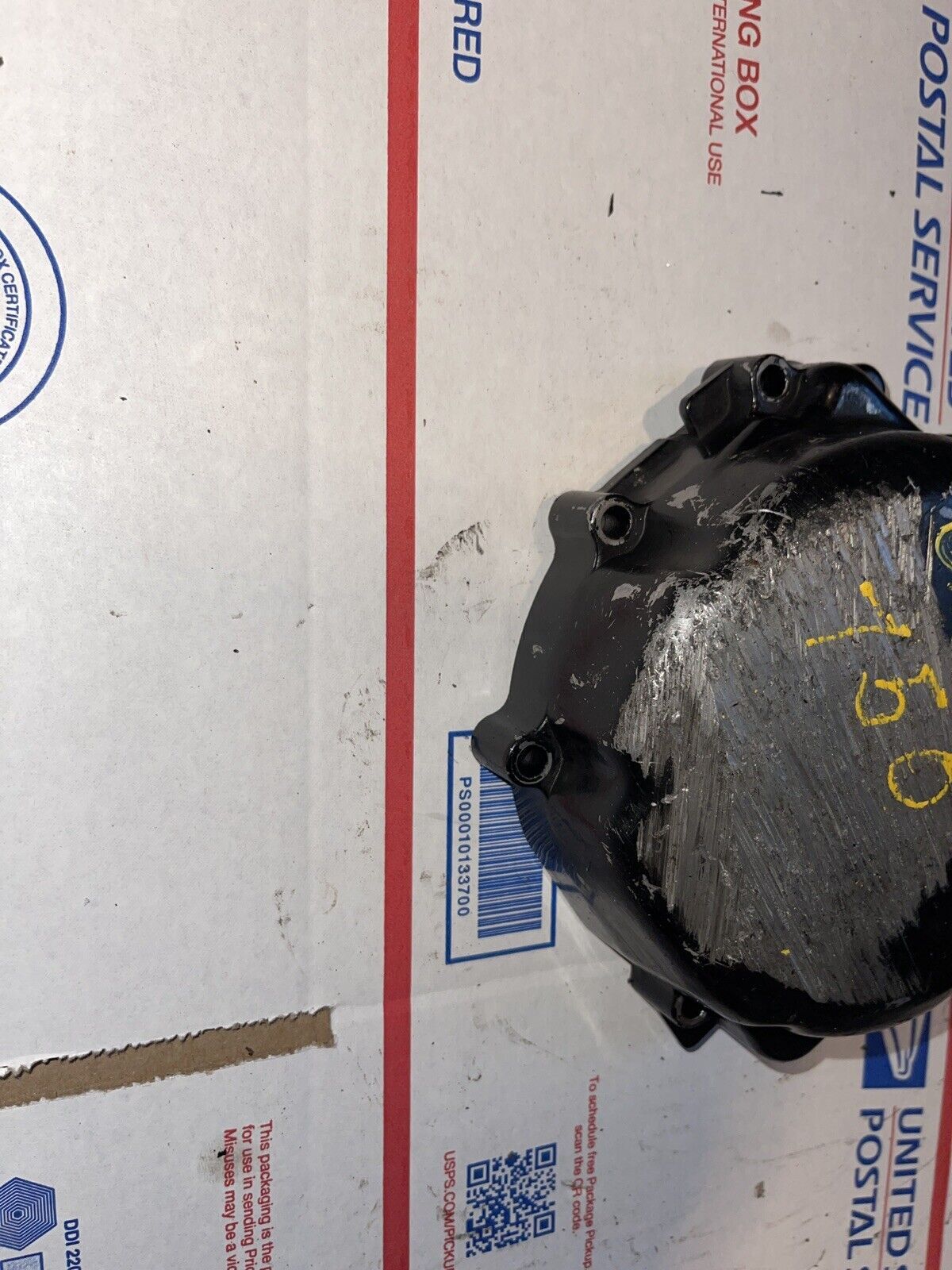 1999 Suzuki GSXR600 STATOR MAGNETO ALTERNATOR GENERATOR COVER