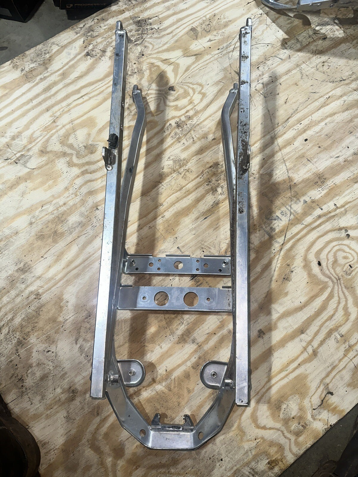 93-96 Suzuki Gsxr 750 Rear Subframe  Sub Frame Straight