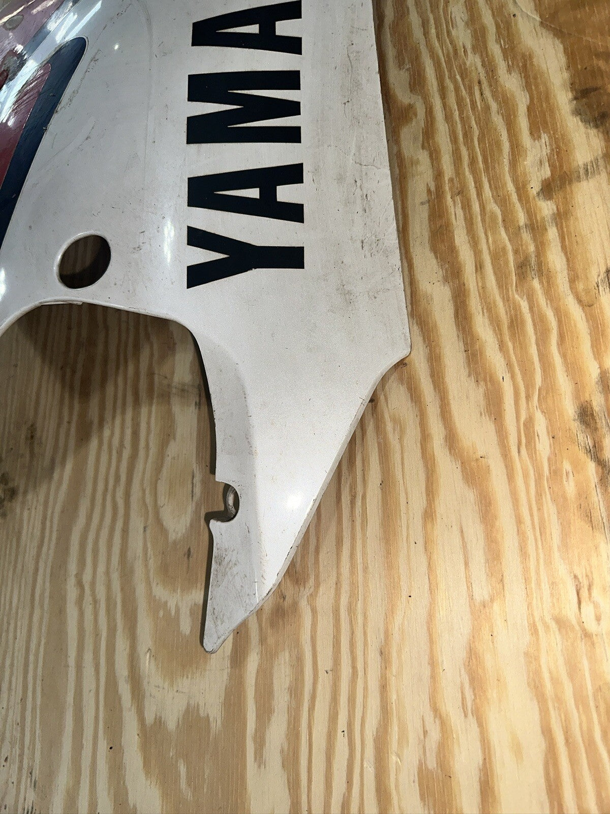 1989 1990 YAMAHA FZR1000 RIGHT SIDE COVER FRAME PANEL COWL FAIRING