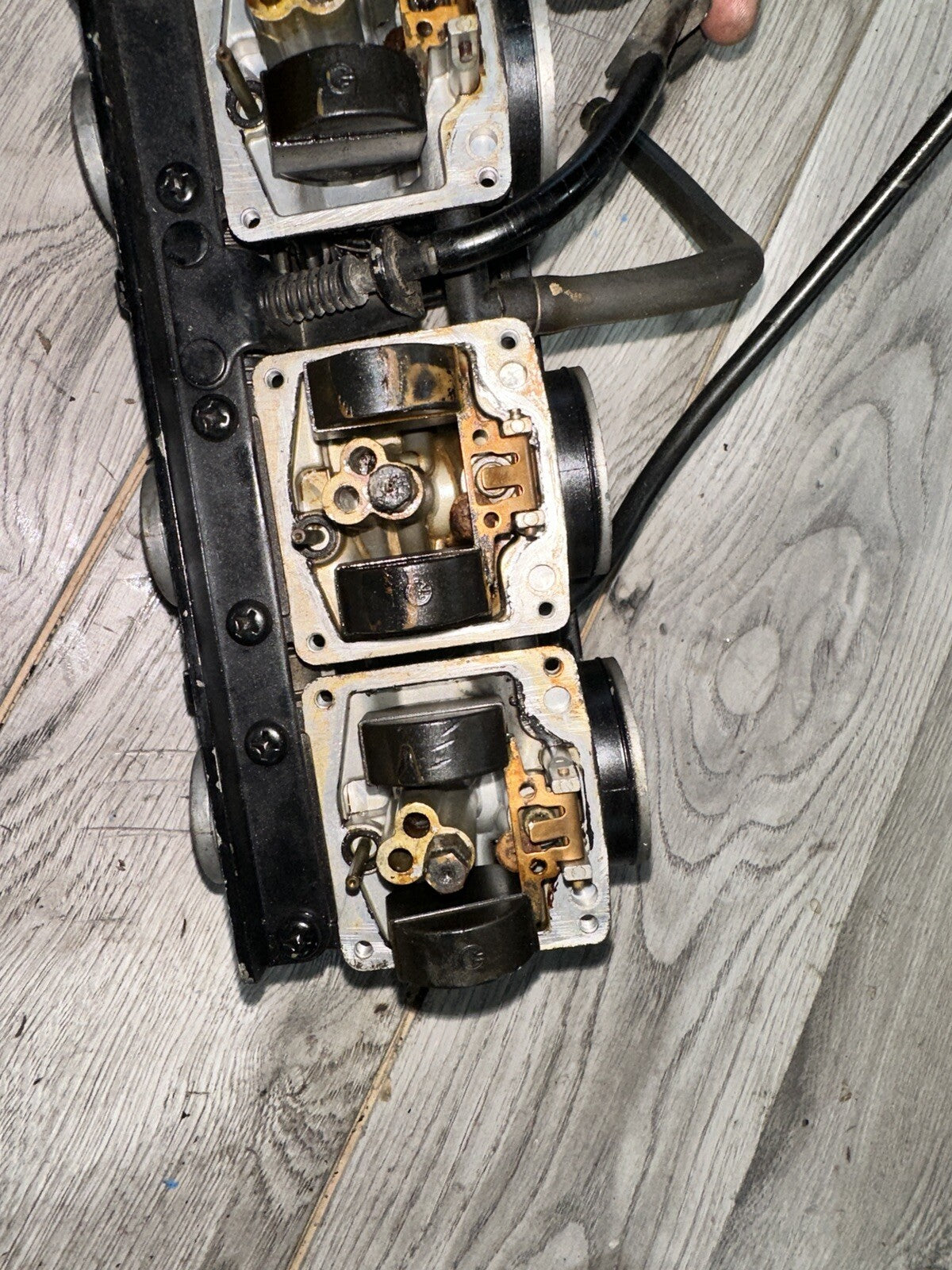 1984-85 KAWASAKI GPZ 550 ZX550 ZX KZ 550 CARBS CARBURETORS NEEDS CLEANING