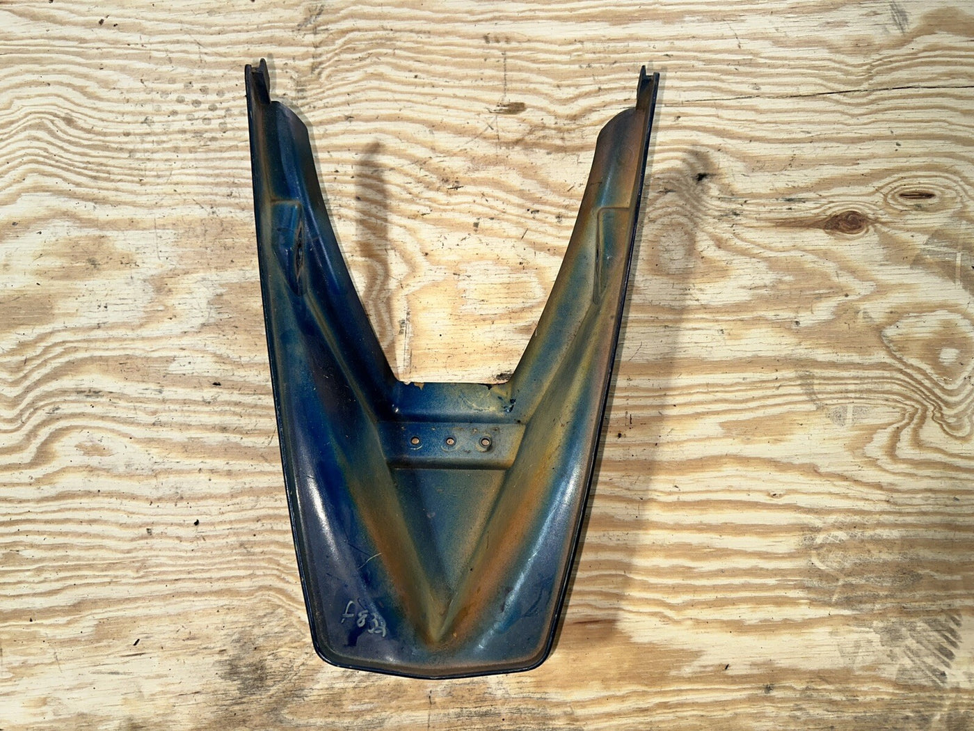 '82 83 XS400R SECA XS 400 REAR TAIL FAIRING COWL PLASTIC COMPARTMENT 1982 YAMAHA