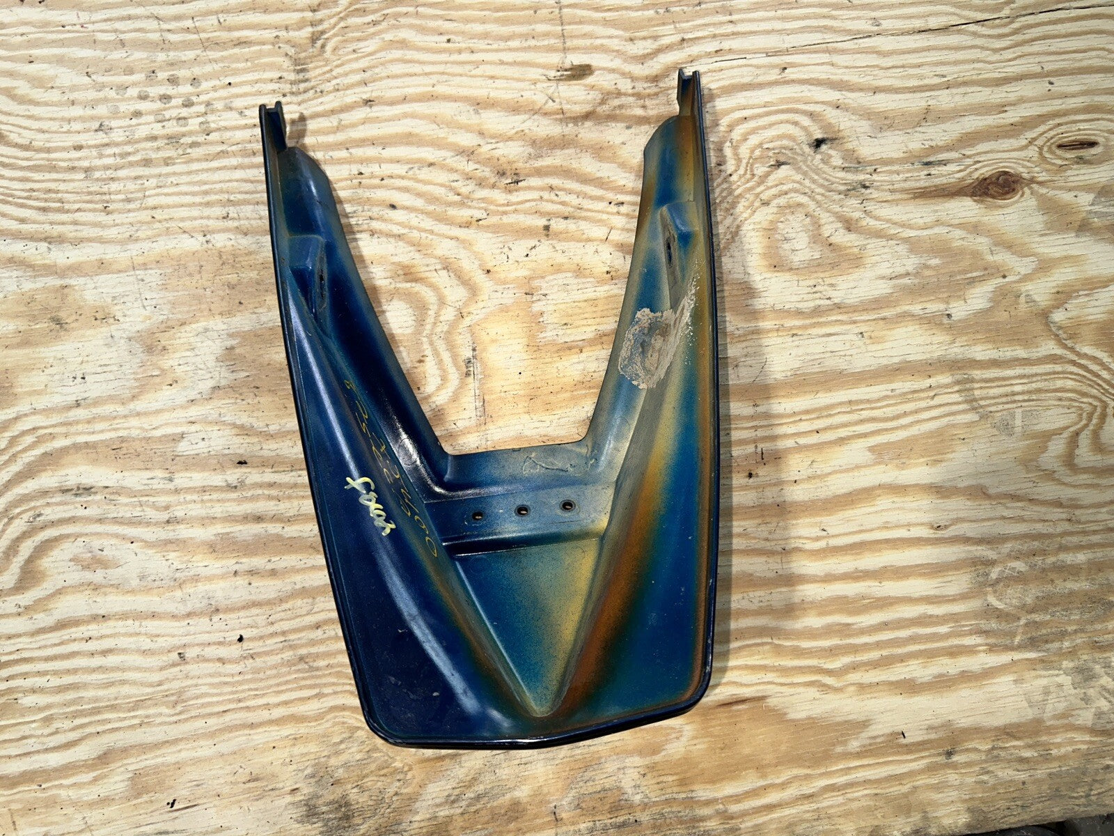 '82 83 XS400R SECA XS 400 REAR TAIL FAIRING COWL PLASTIC COMPARTMENT 1982 YAMAHA