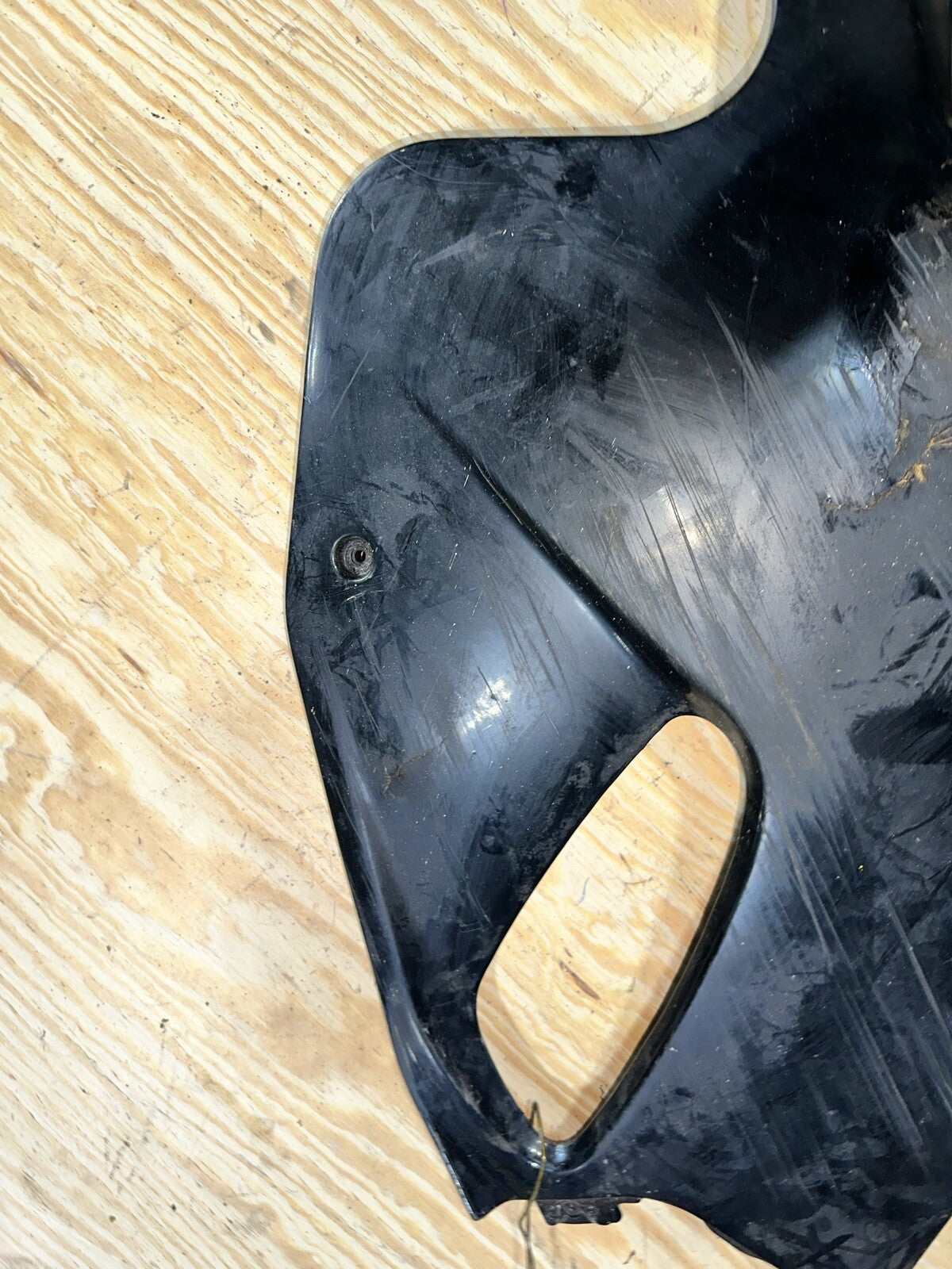 Suzuki 1992 1993 GSXR750 GSXR600 OEM Left Lower Cowl Cowling Fairing Panel