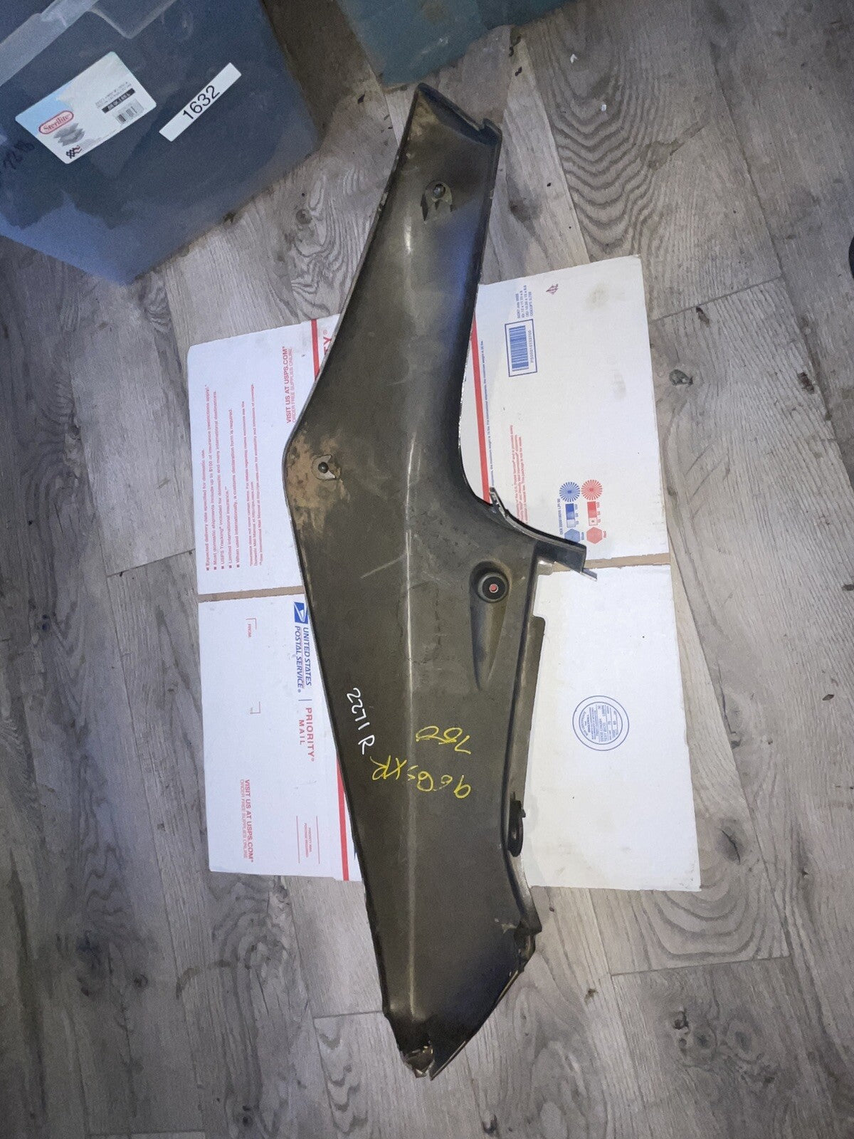 Tail right side fairing cowl cover GSXR750 GSXR 750 96 97 98 99 SRAD Suzuki