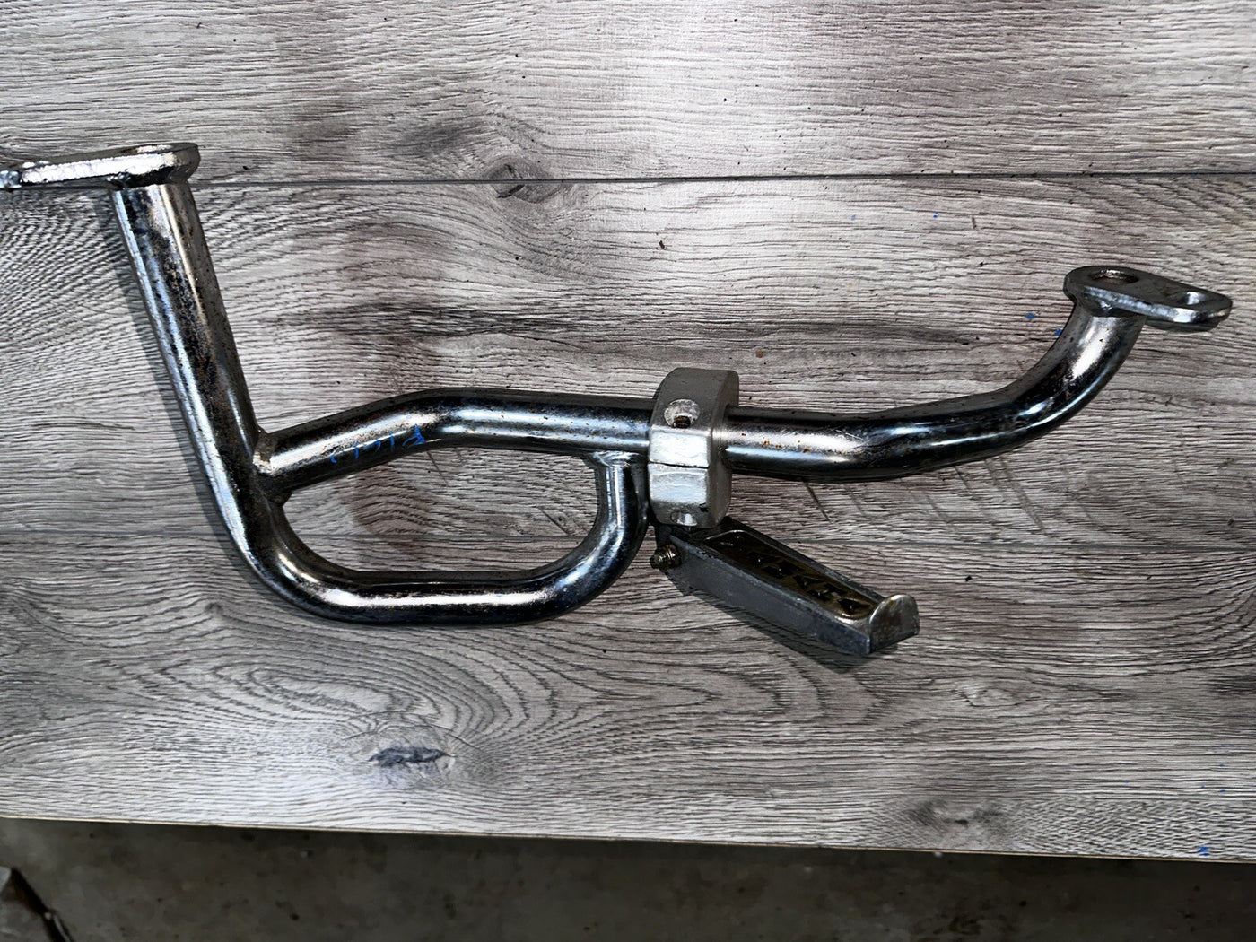 Yamaha Virago Peg Bracket