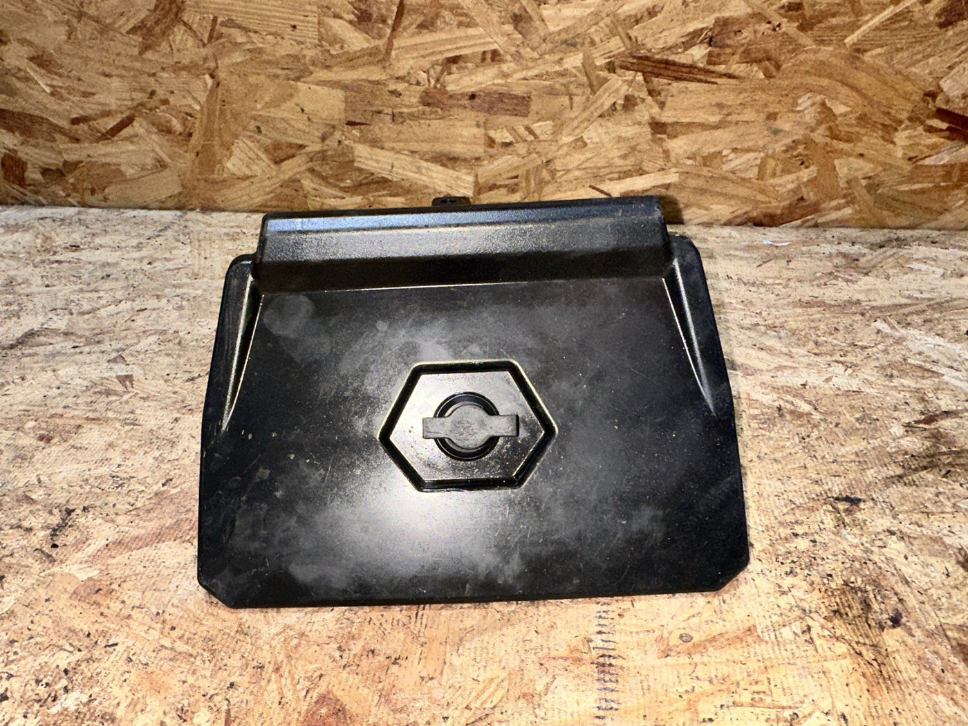 Polaris RZR XP 1000 20 Storage Box Front 5454419-070