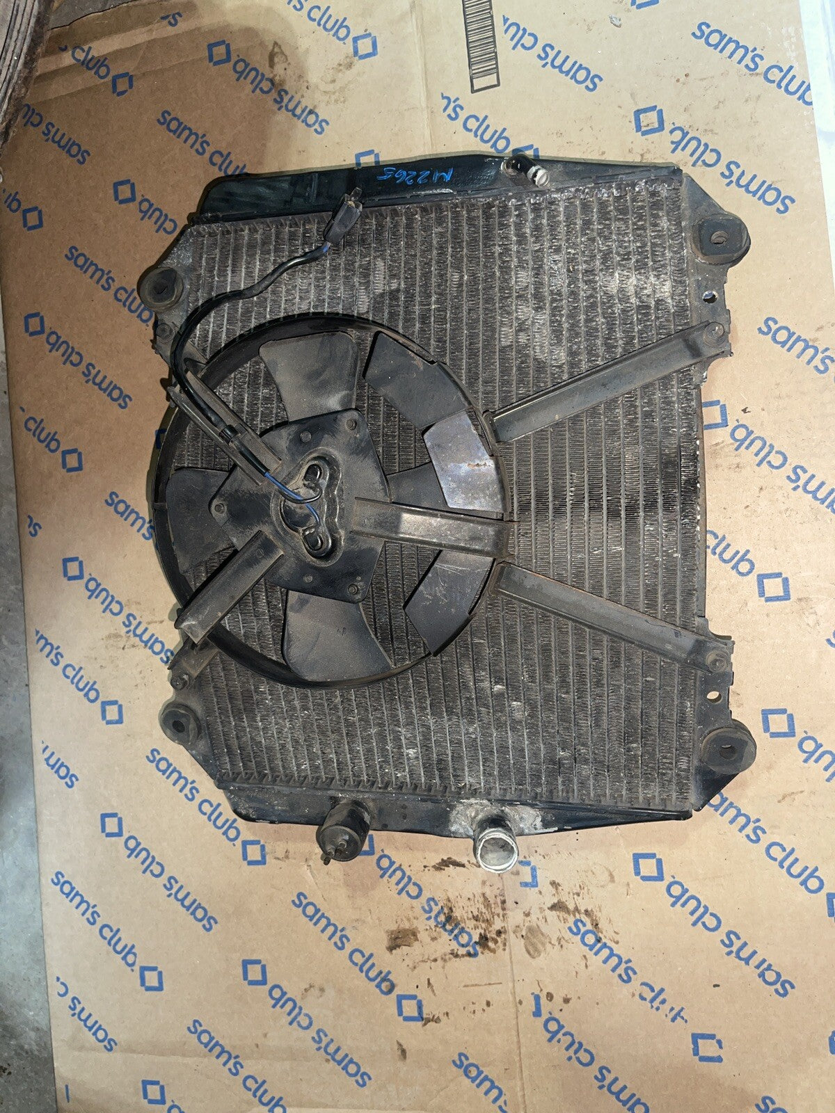 RADIATOR 1994 KAWASAKI NINJA ZX9R ZX900 ZX900B 94 With Fan