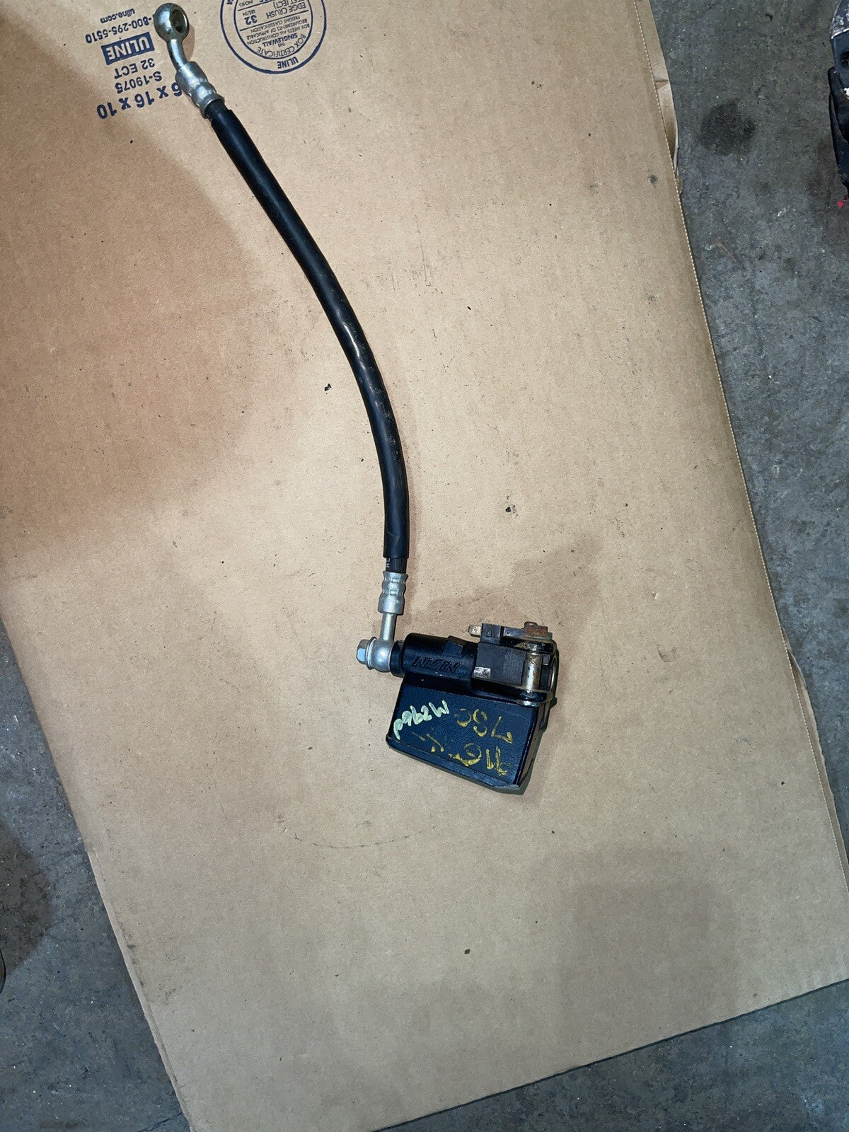 91 SUZUKI GSX750 GSX 750 KATANA MASTER CYLINDER FRONT