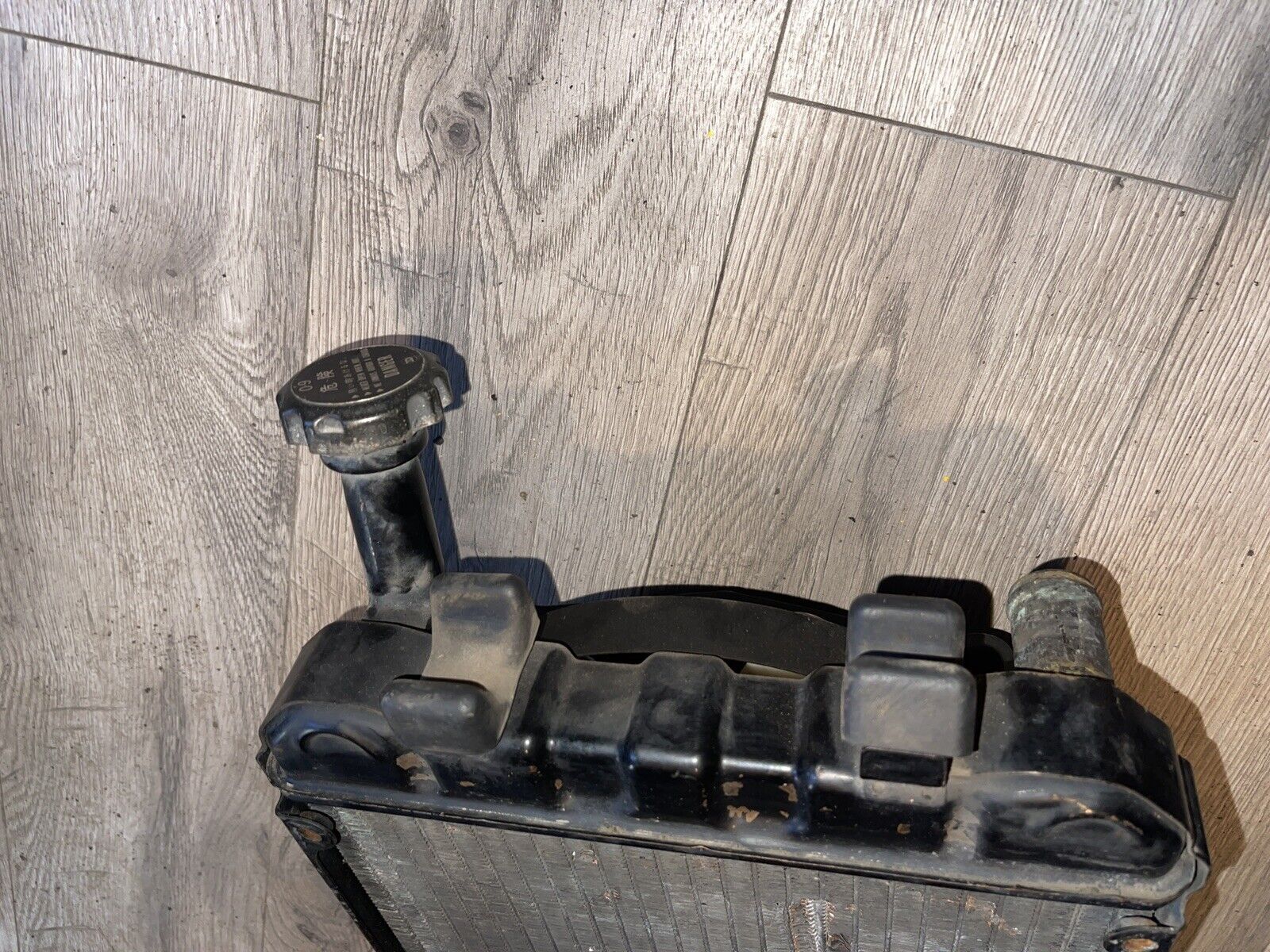 1985 85 HONDA GOLDWING 1200 GL1200 ENGINE MOTOR COOLING COOLER RADIATOR