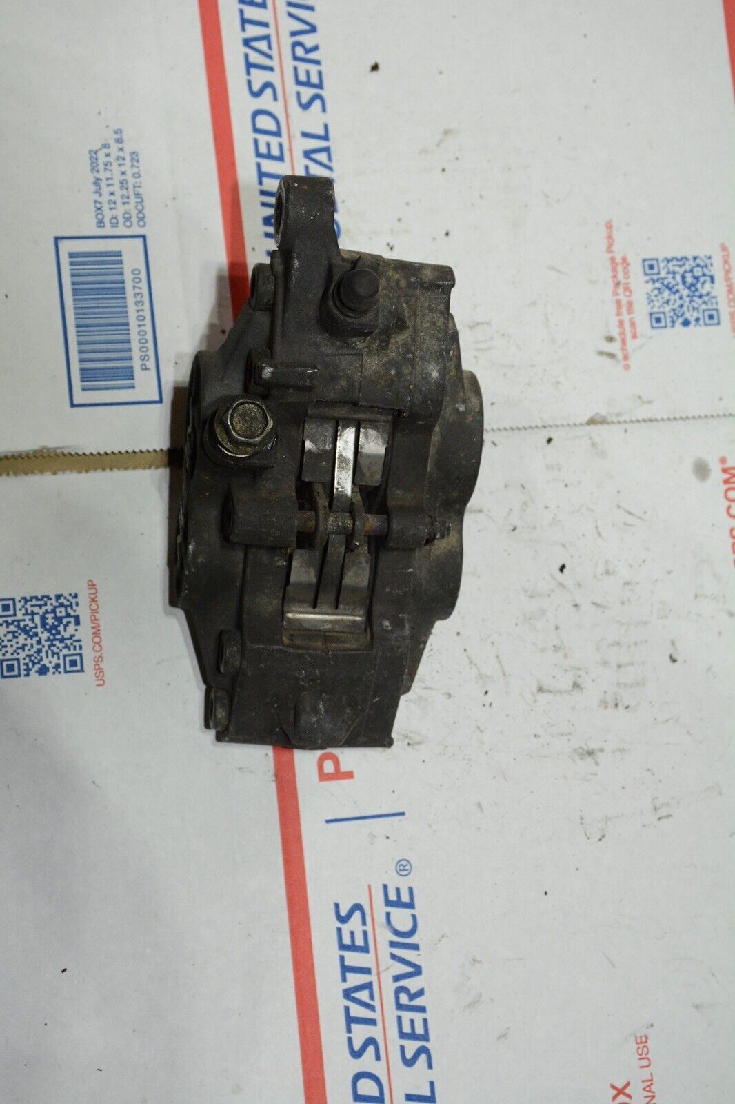 SUZUKI 92 93 GSXR600 GSXR 600 FRONT LEFT BRAKE CALIPER OEM 59300-17E10-999